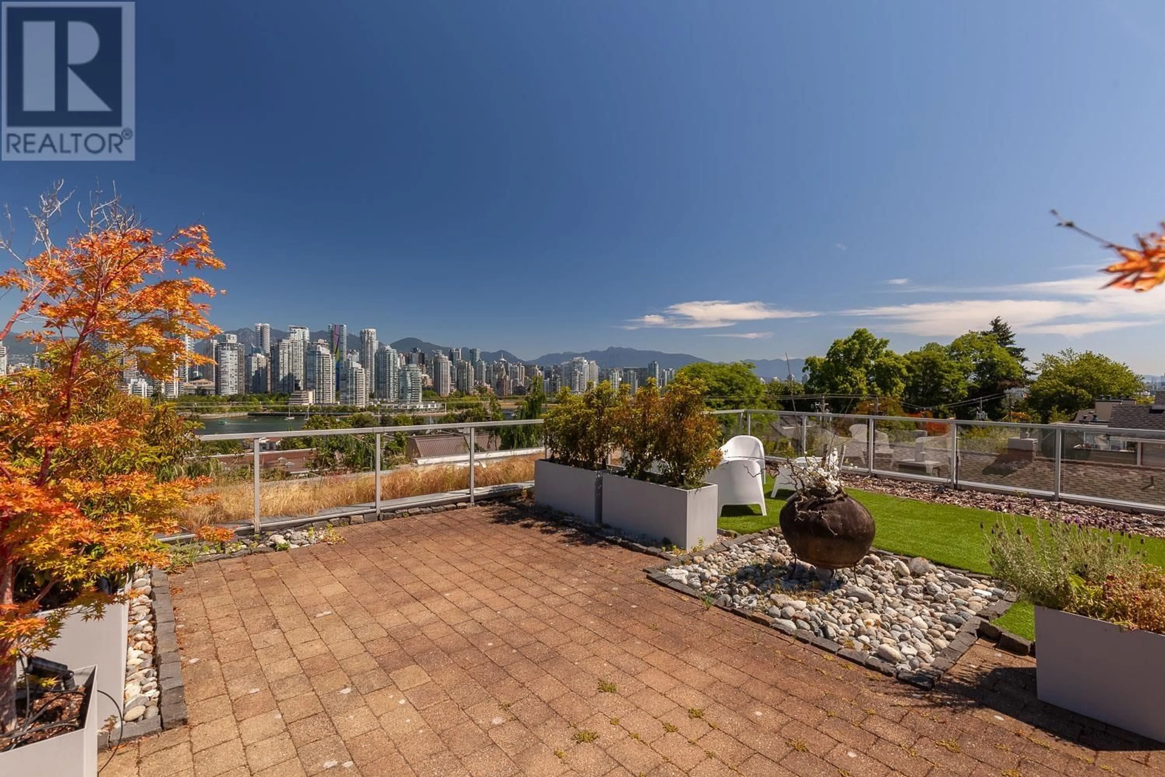 Patio for 1176 W 7TH AVENUE, Vancouver British Columbia V6H1B4