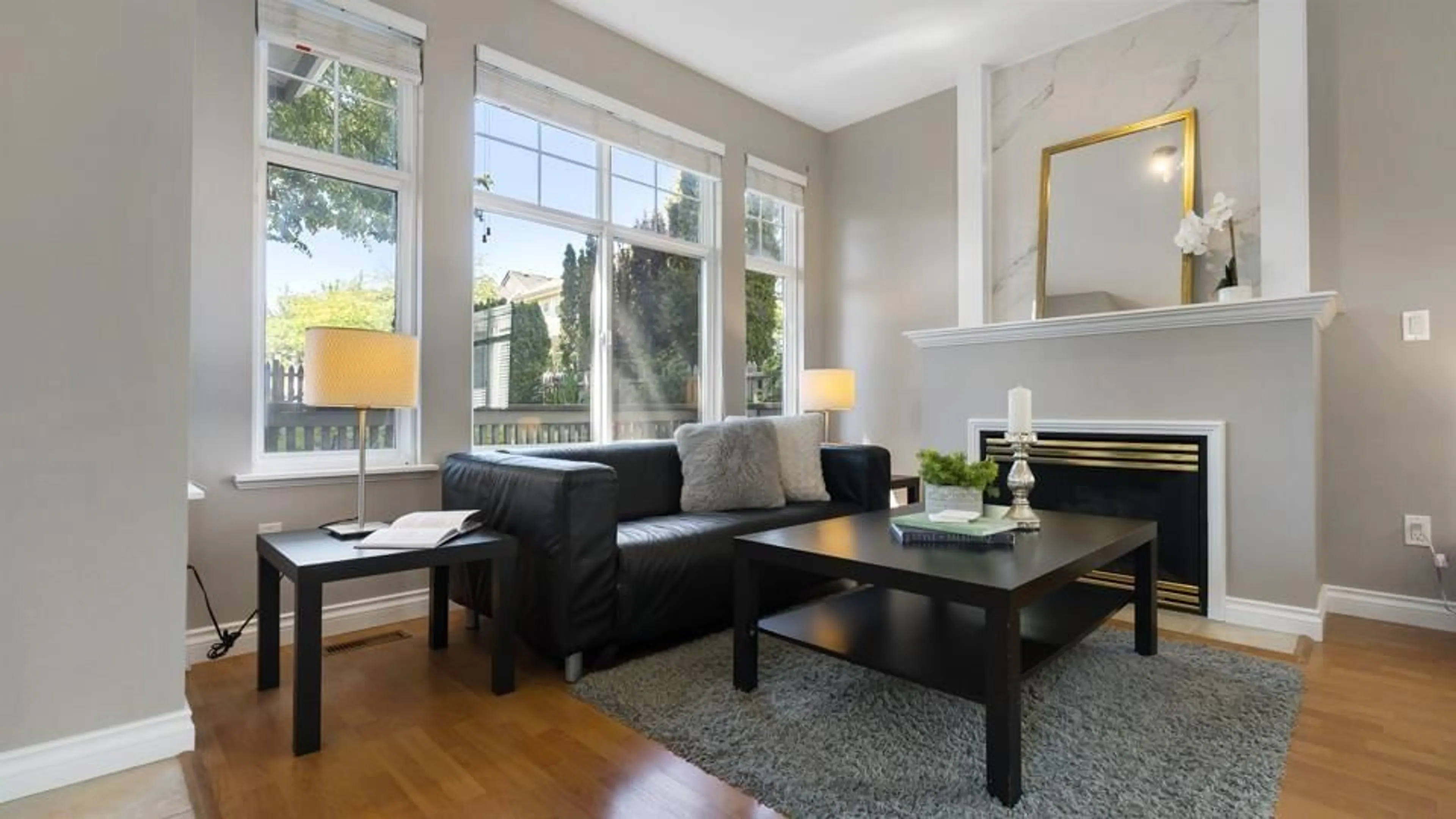 Living room for 5740 149 STREET, Surrey British Columbia V3S8W7