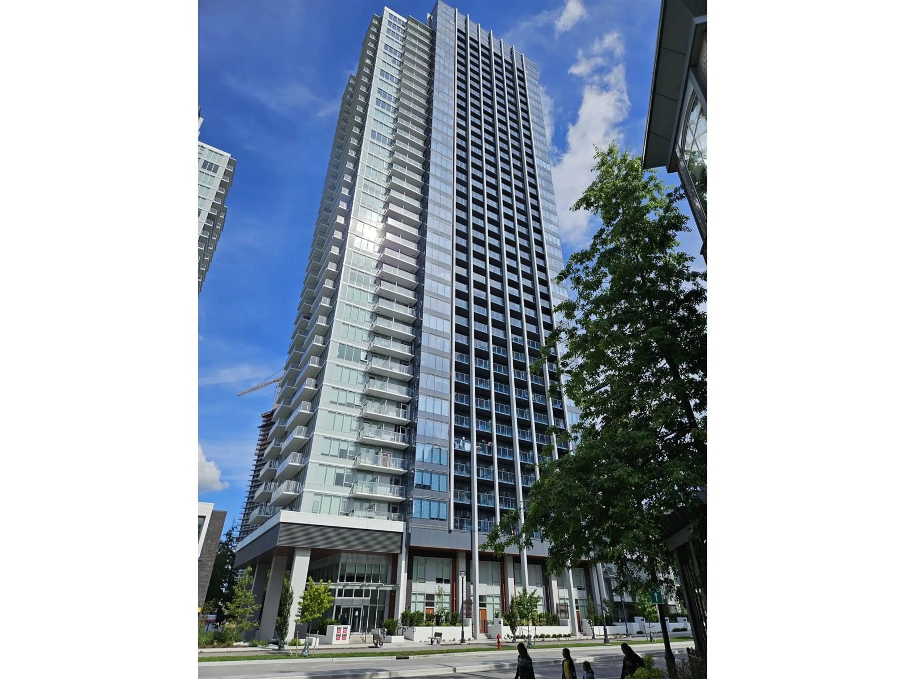 A pic from exterior of the house or condo for 1703 10448 UNIVERSITY DRIVE, Surrey British Columbia V3T1V7