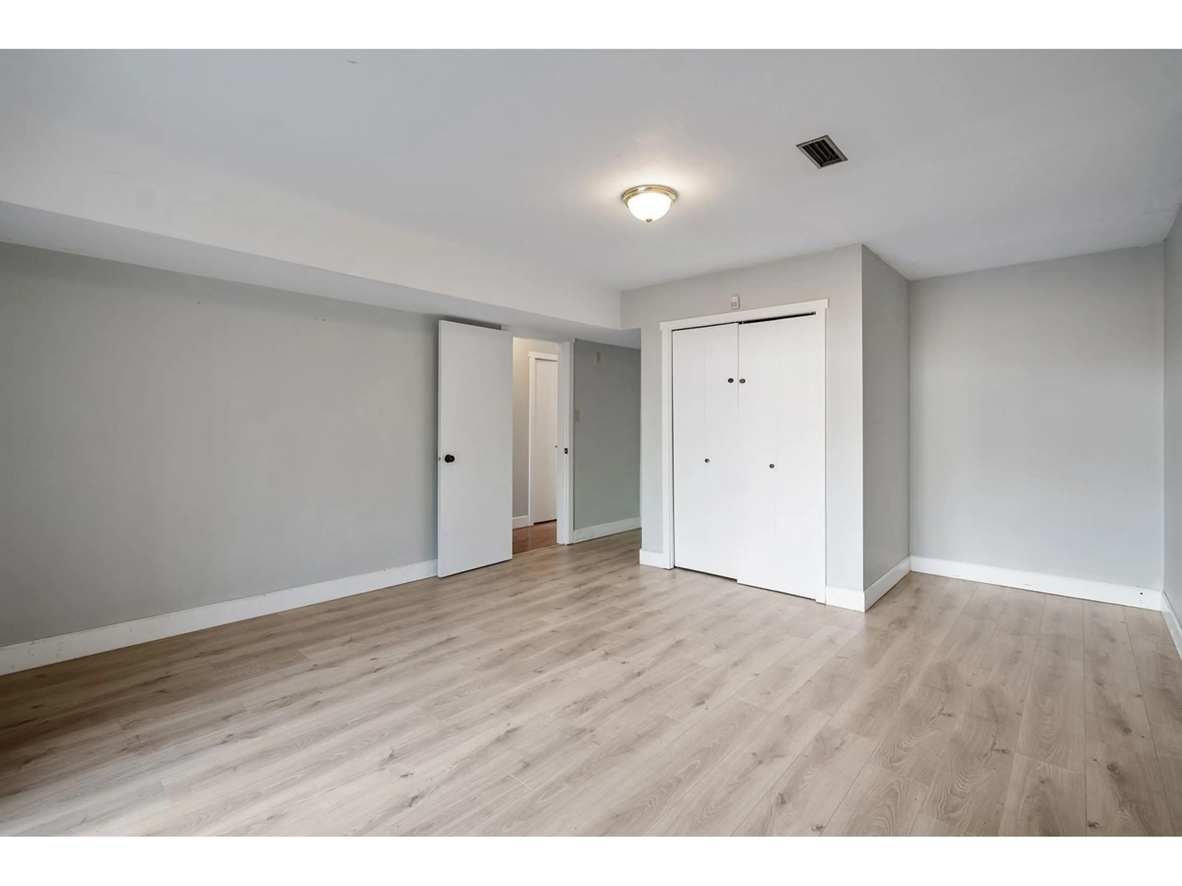 A pic of a room for 3282 JERVIS CRESCENT, Abbotsford British Columbia V2T4R6