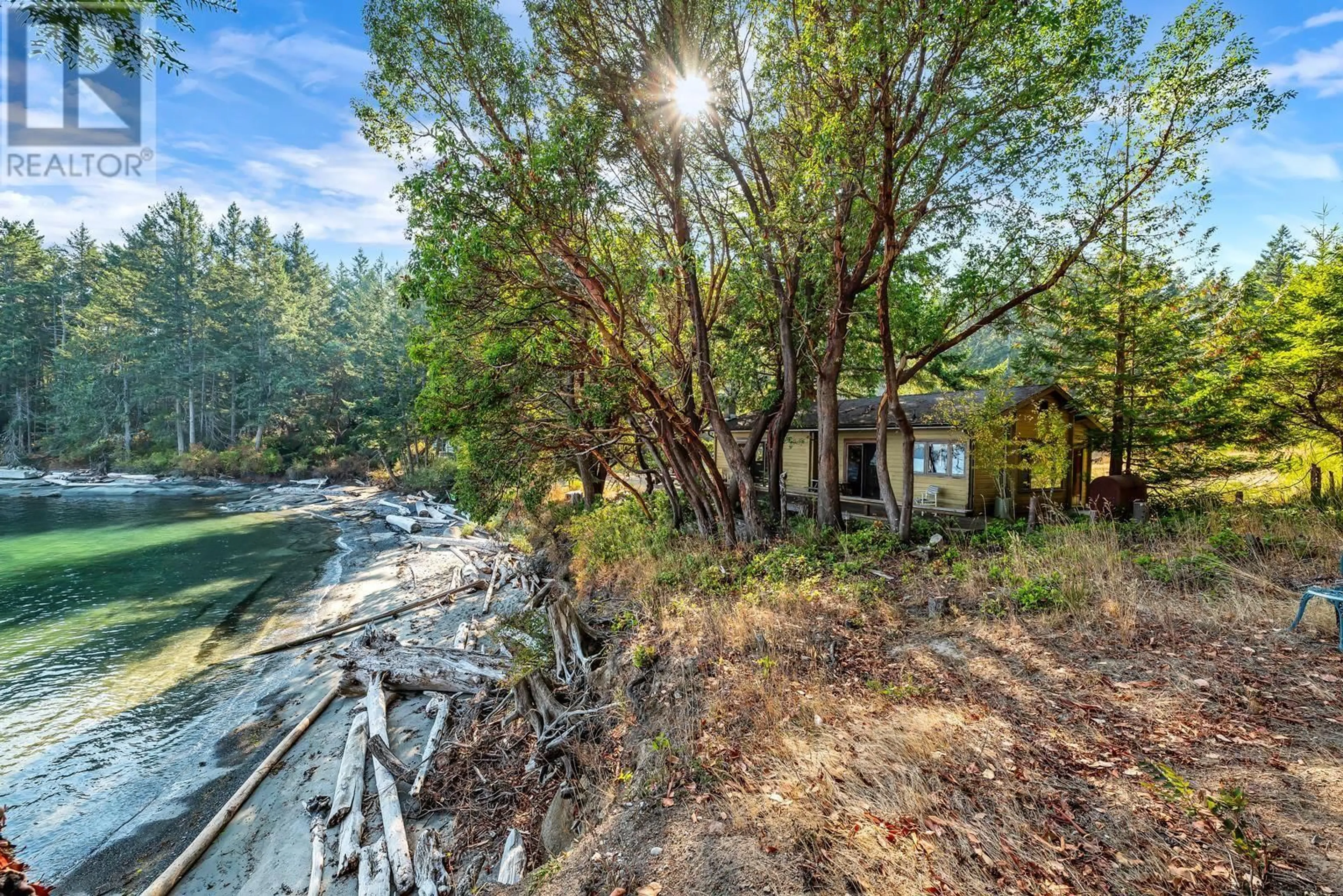 Cottage for 786 LINKLATER ROAD, Galiano Island British Columbia V0N1P0