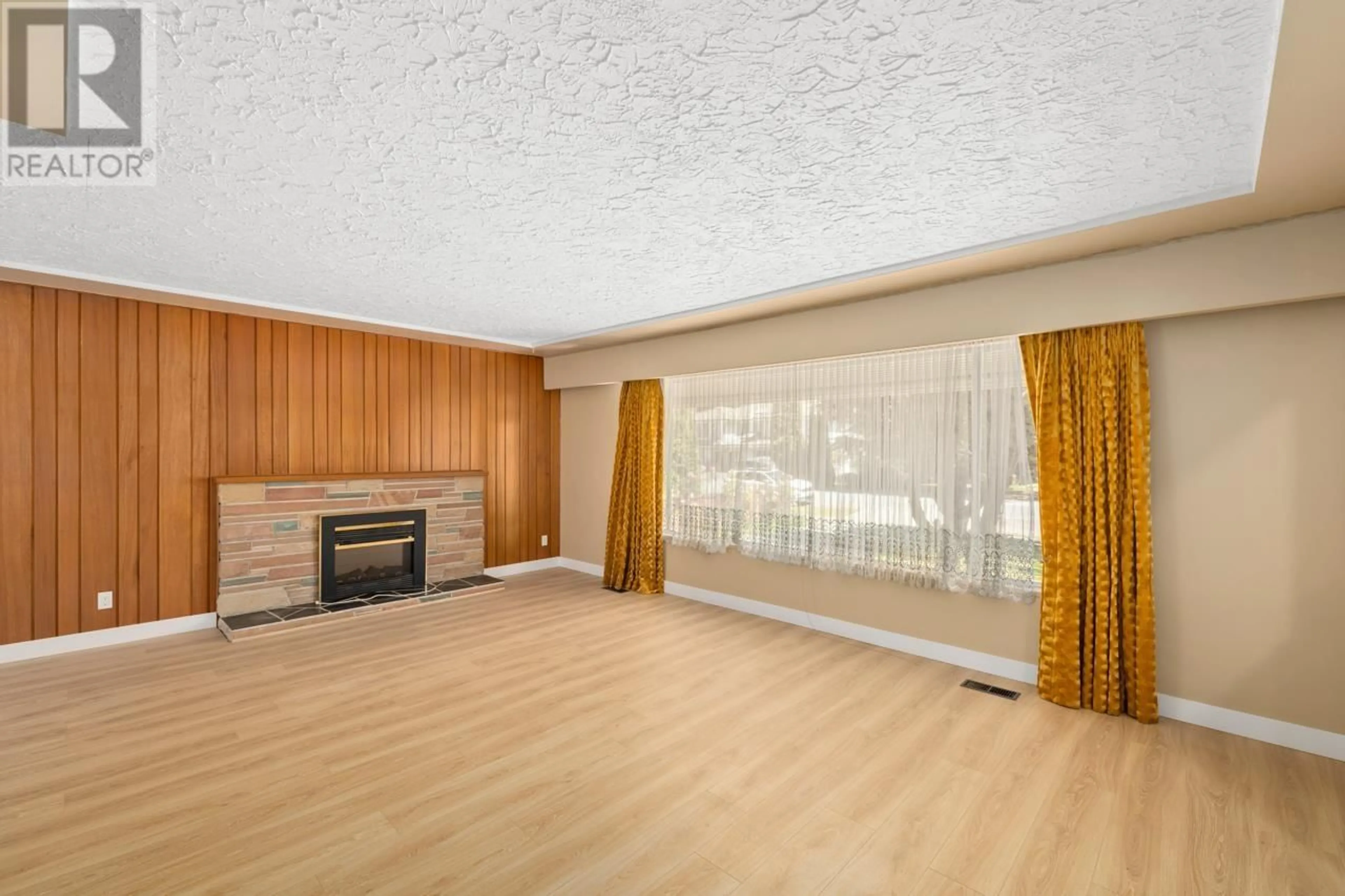 A pic of a room, wood floors for 4271 DALLYN ROAD, Richmond British Columbia V6X2S5