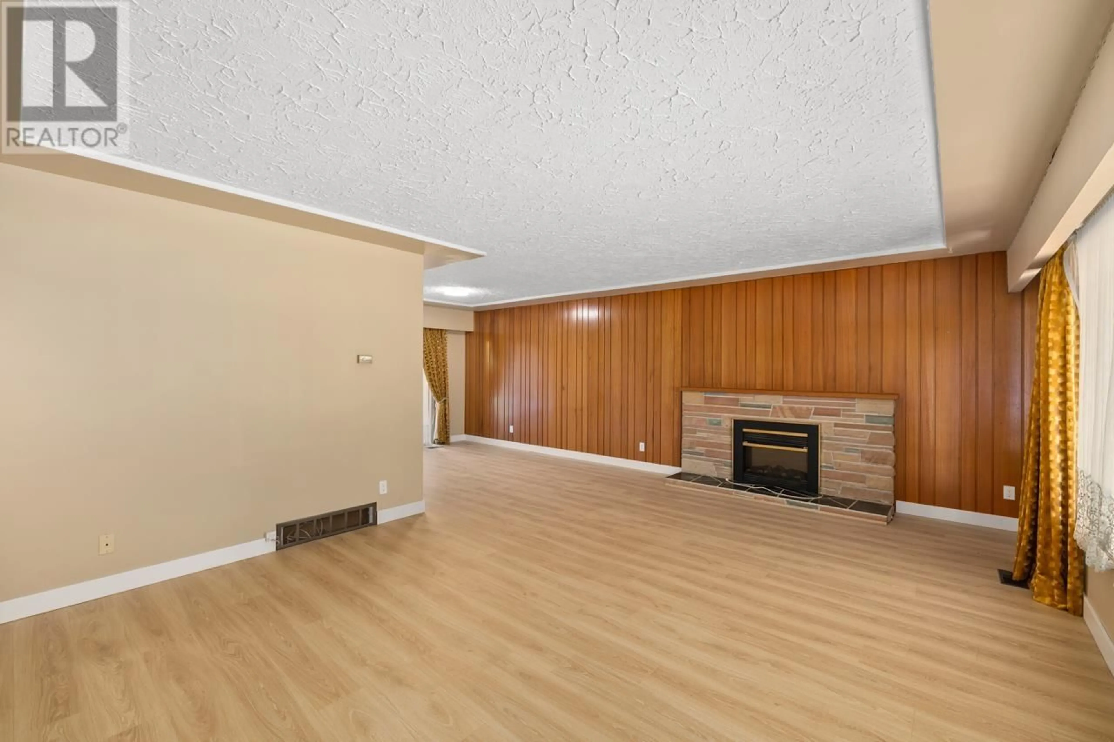 A pic of a room, wood floors for 4271 DALLYN ROAD, Richmond British Columbia V6X2S5