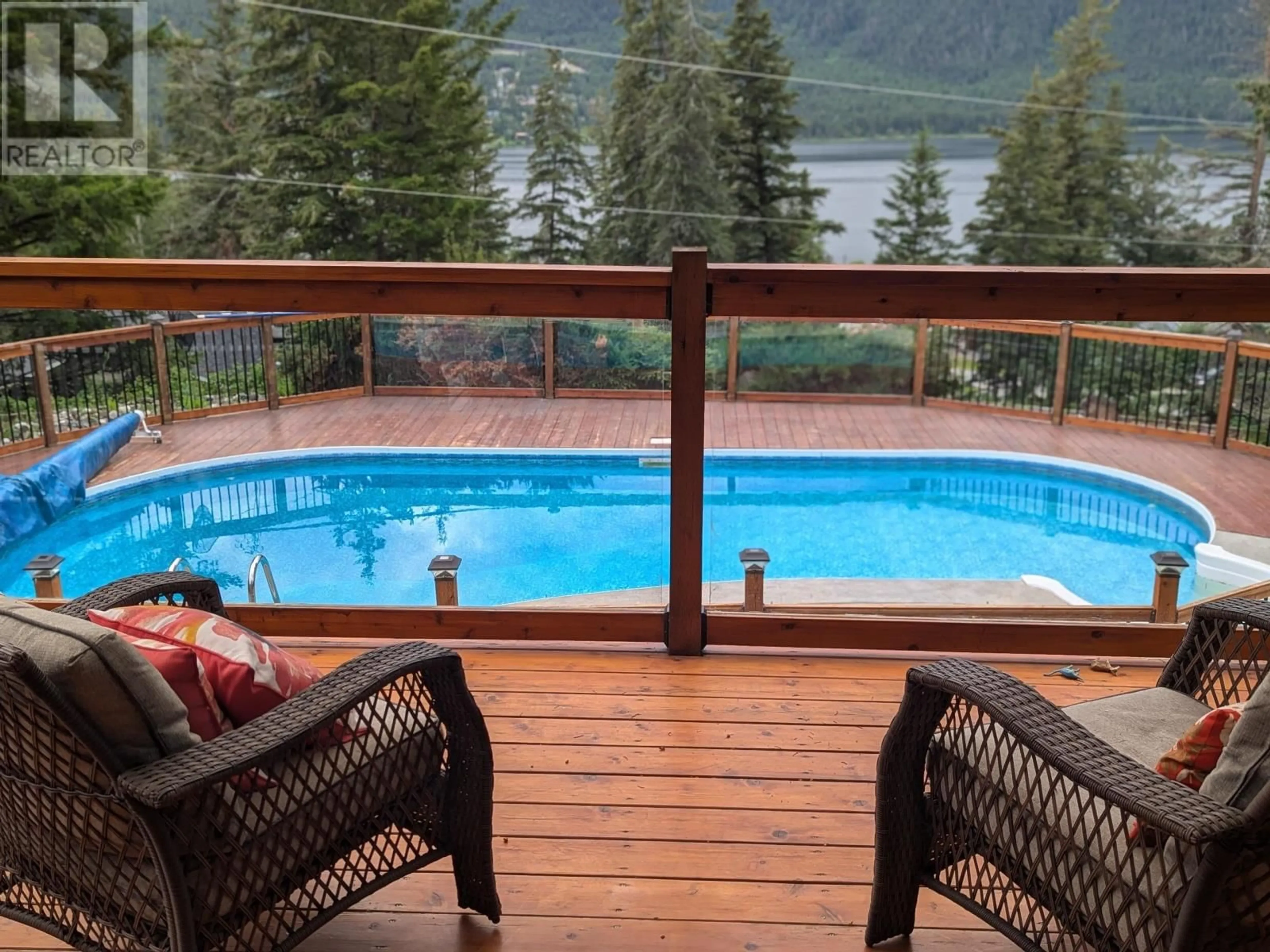 Indoor or outdoor pool for 305 LEXINGTON ROAD, Williams Lake British Columbia V2G5H3