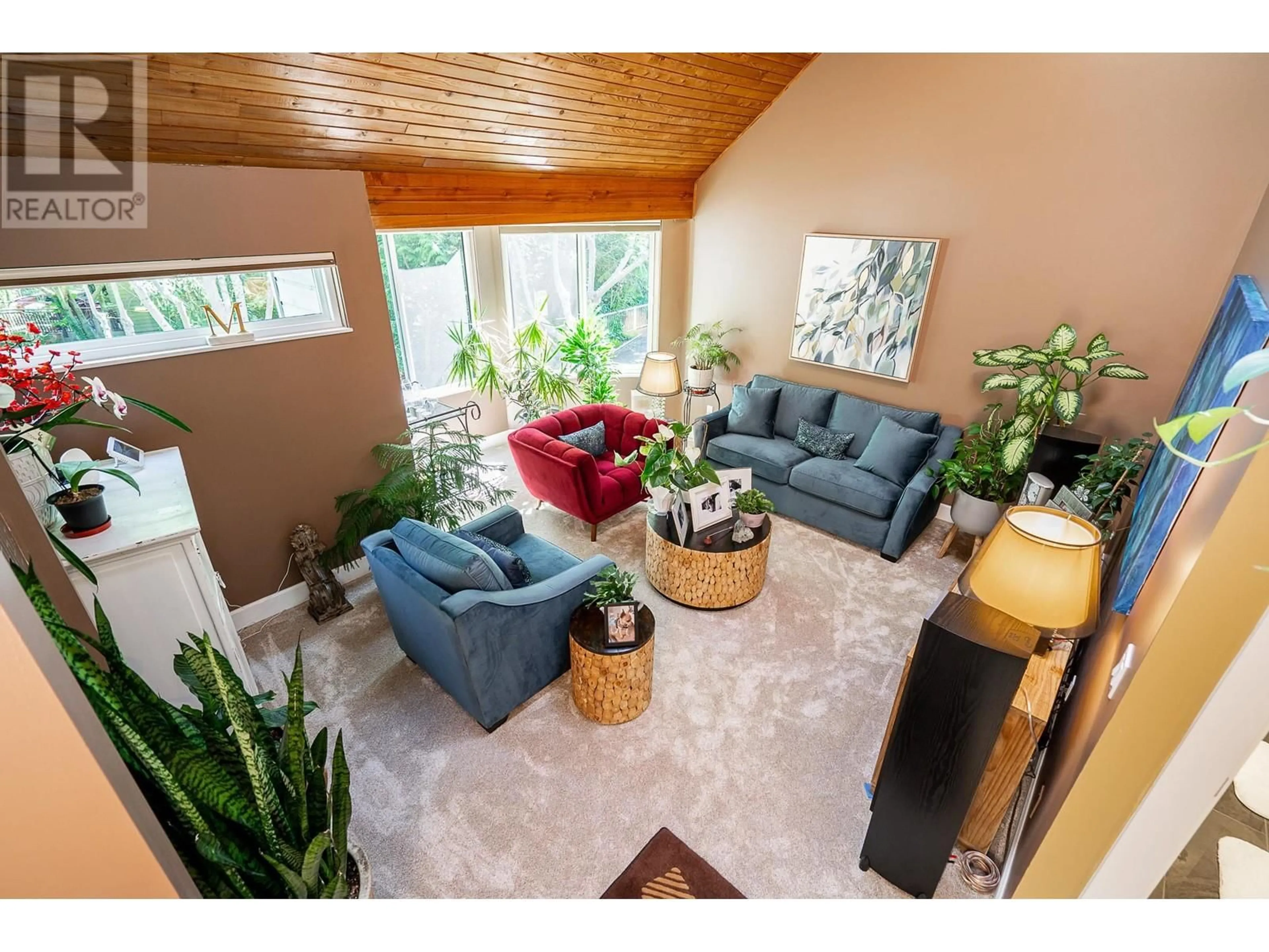 Living room for 1158 FAIRWAY VIEWS WYND, Delta British Columbia V4L2E2
