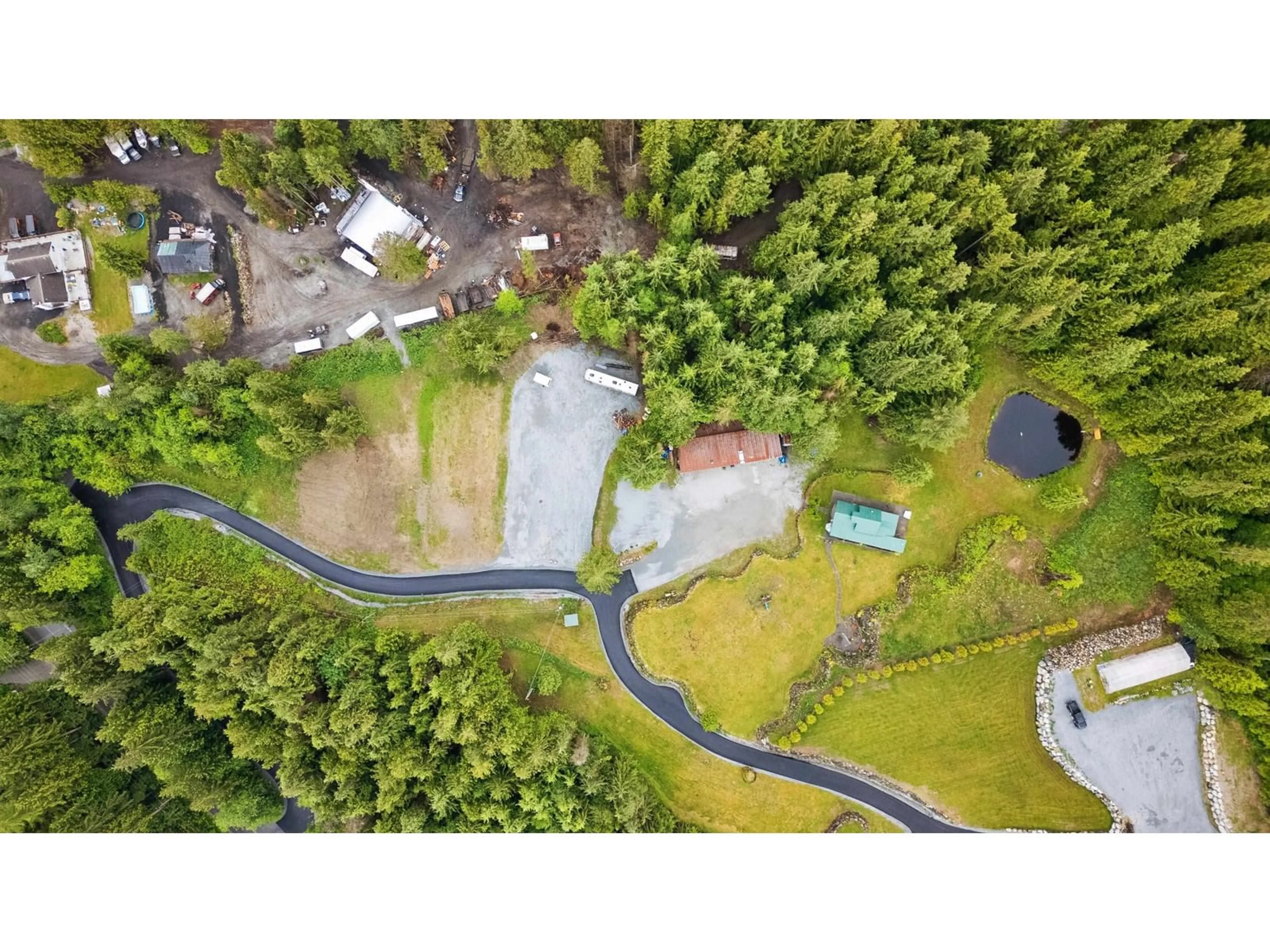 Frontside or backside of a home for 32219 DEWDNEY TRUNK ROAD, Mission British Columbia V4S1L7