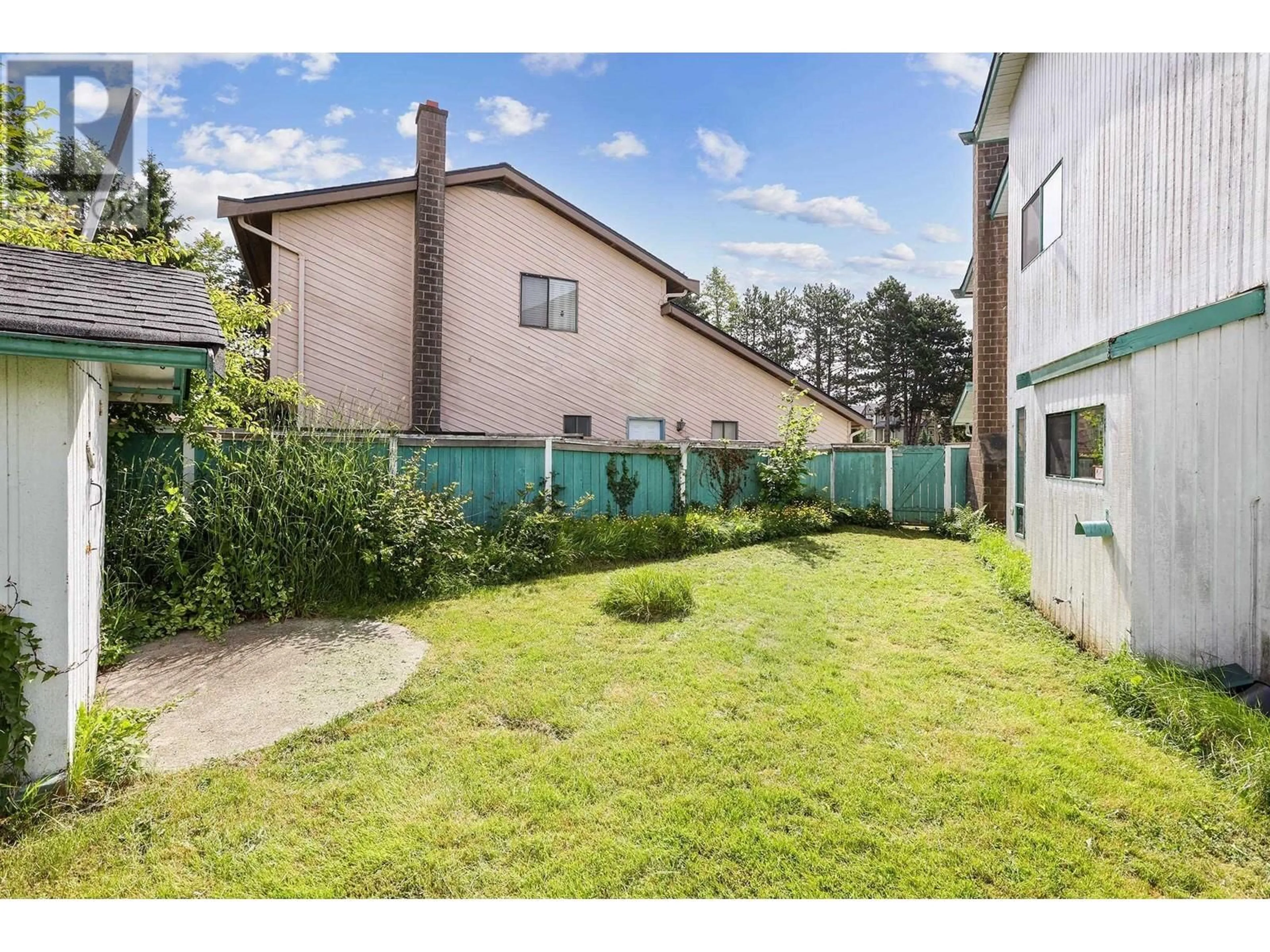 A pic from outside/outdoor area/front of a property/back of a property/a pic from drone, street for 9811 GILBERT CRESCENT, Richmond British Columbia V7E1H7