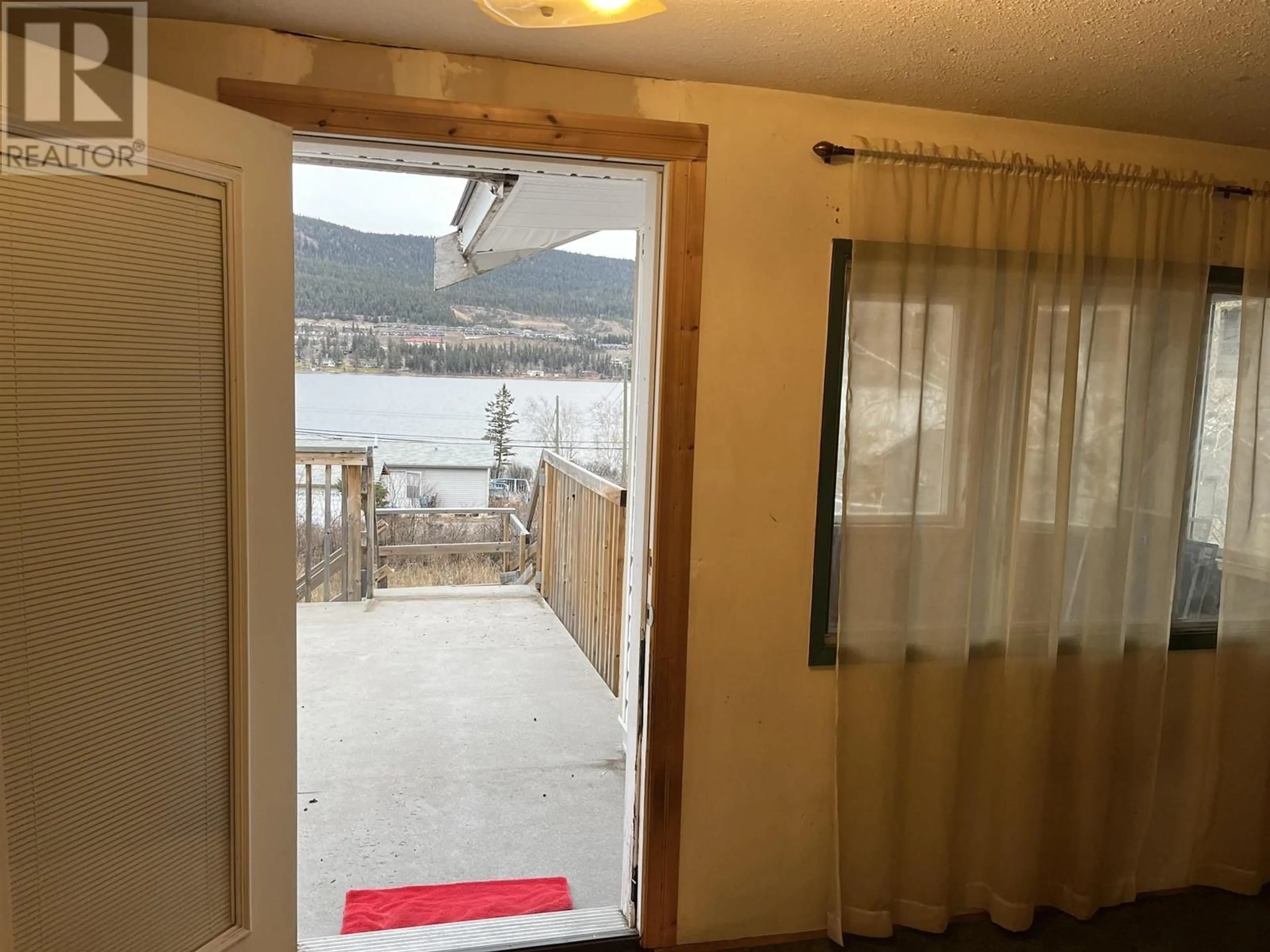 Balcony in the apartment for 1814 RENNER ROAD, Williams Lake British Columbia V2G3B3