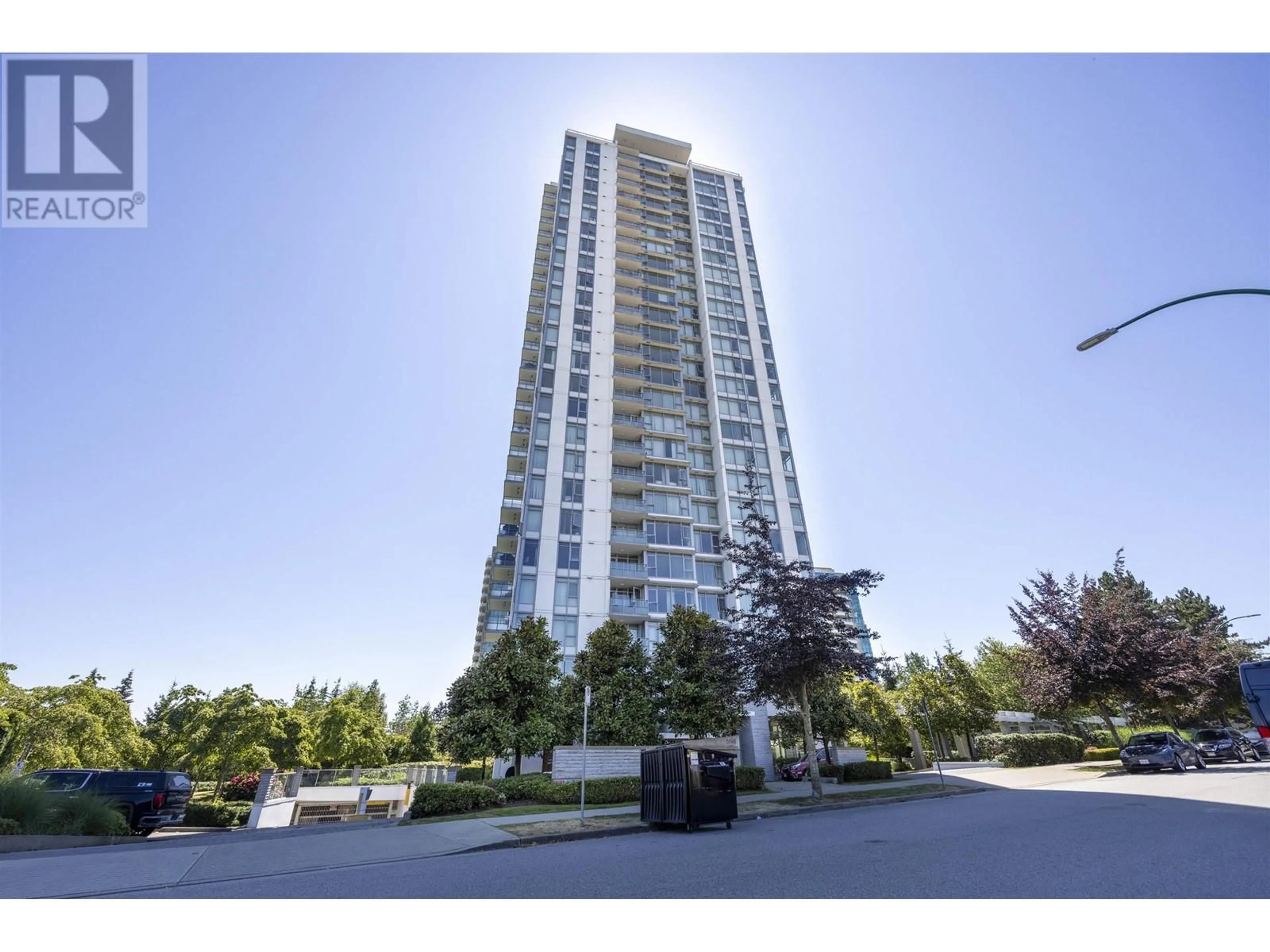 A pic from exterior of the house or condo, the front or back of building for 2203 6688 ARCOLA STREET, Burnaby British Columbia V5E0B3