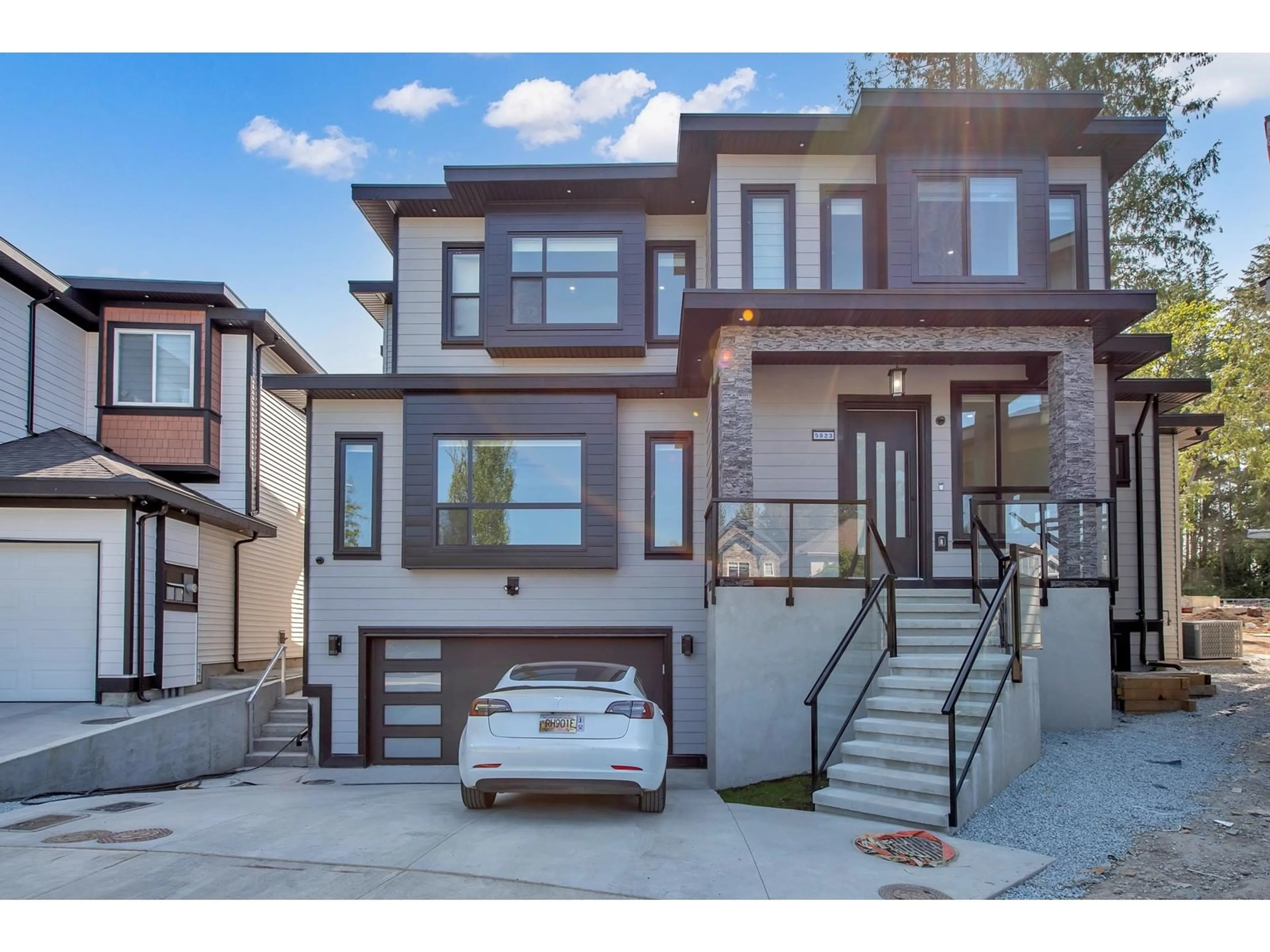Frontside or backside of a home for 5823 138 STREET, Surrey British Columbia V3X3J1