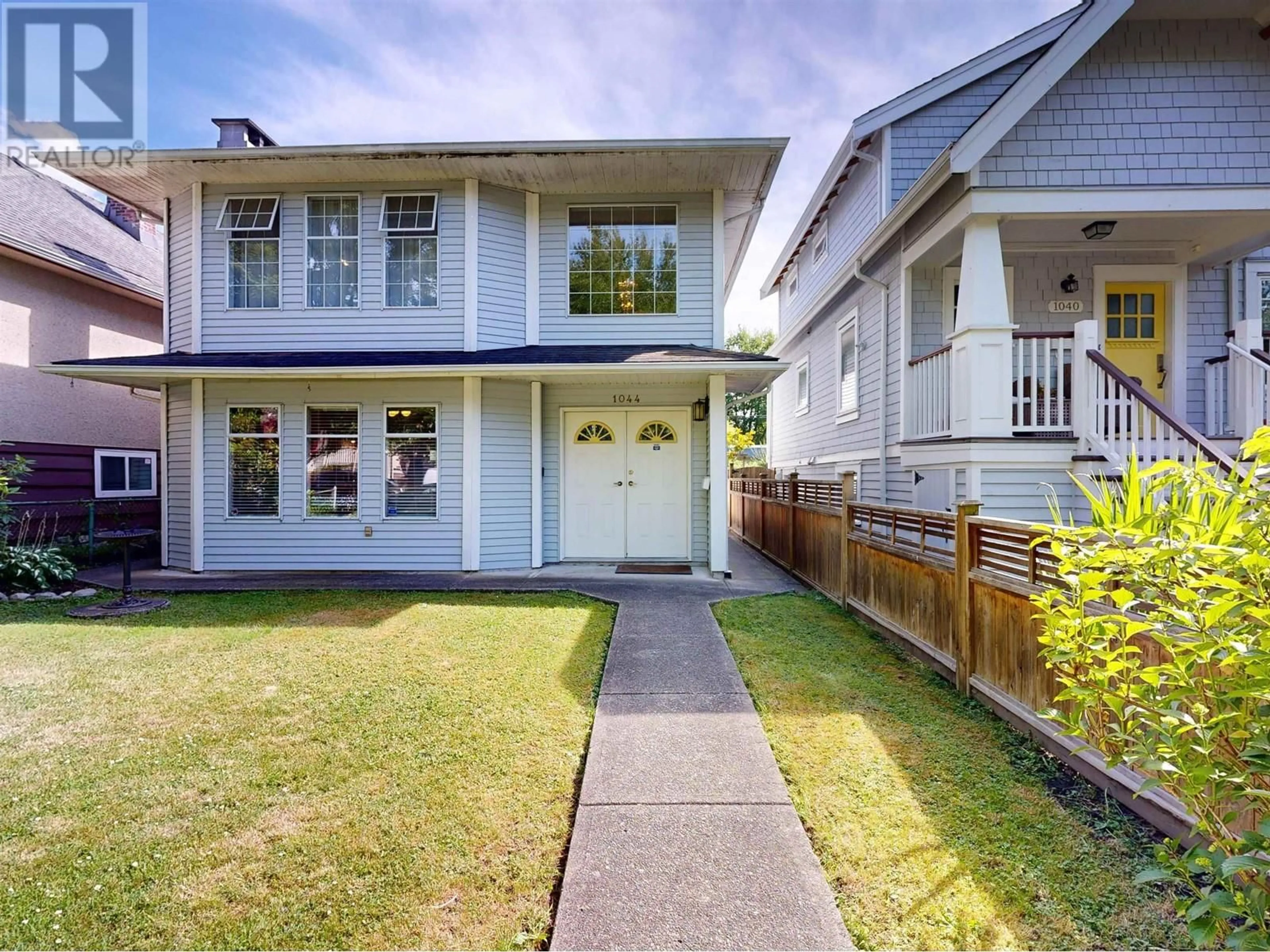 Frontside or backside of a home for 1044 E 22ND AVENUE, Vancouver British Columbia V5V1W3