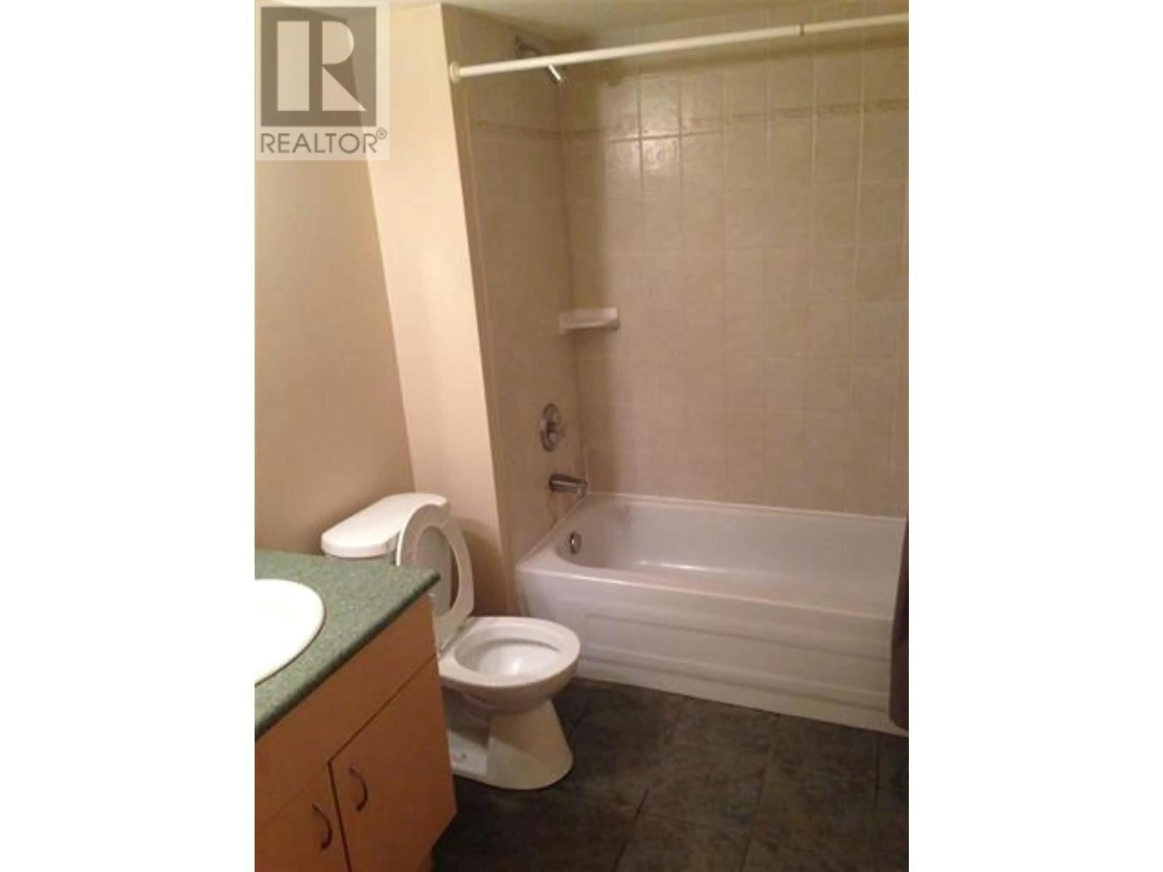 Standard bathroom, unknown for 2147 SHAUGHNESSY STREET, Port Coquitlam British Columbia V3C3C6