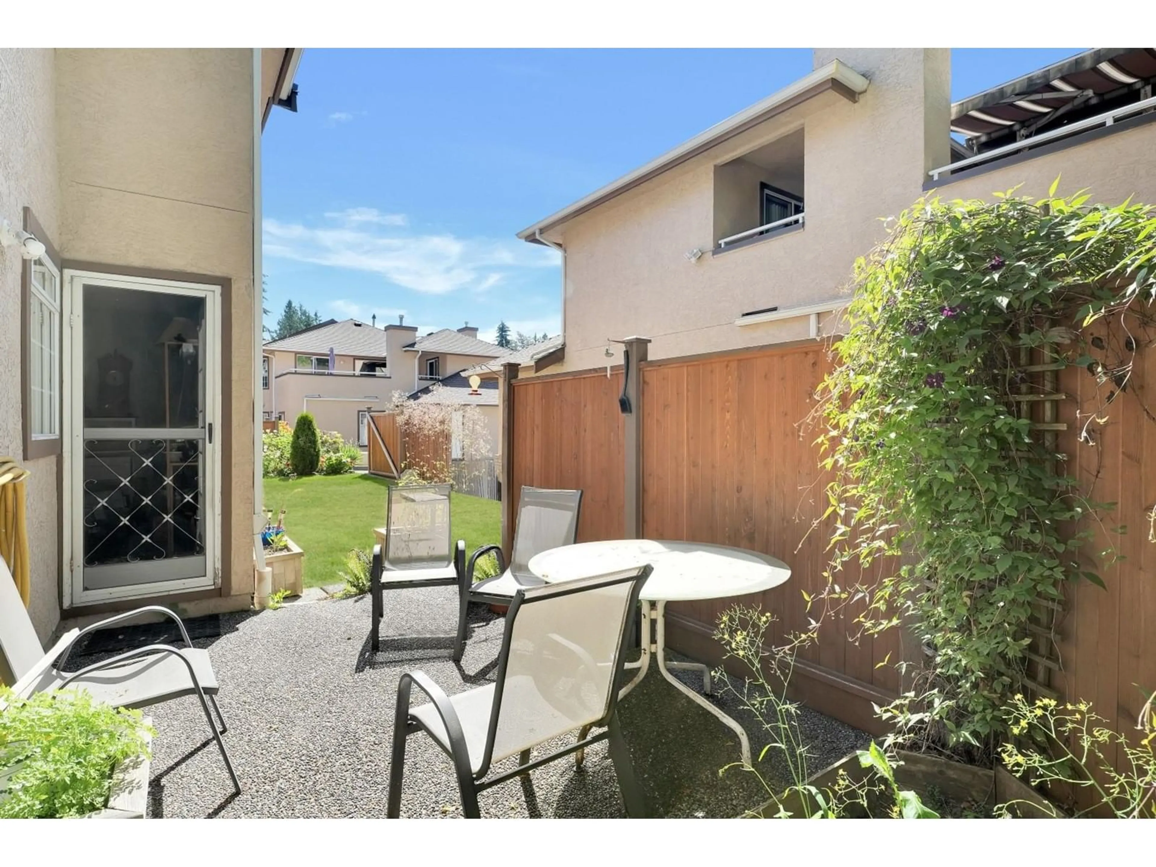 Patio, street for 129 14861 98 AVENUE, Surrey British Columbia V3R0A2