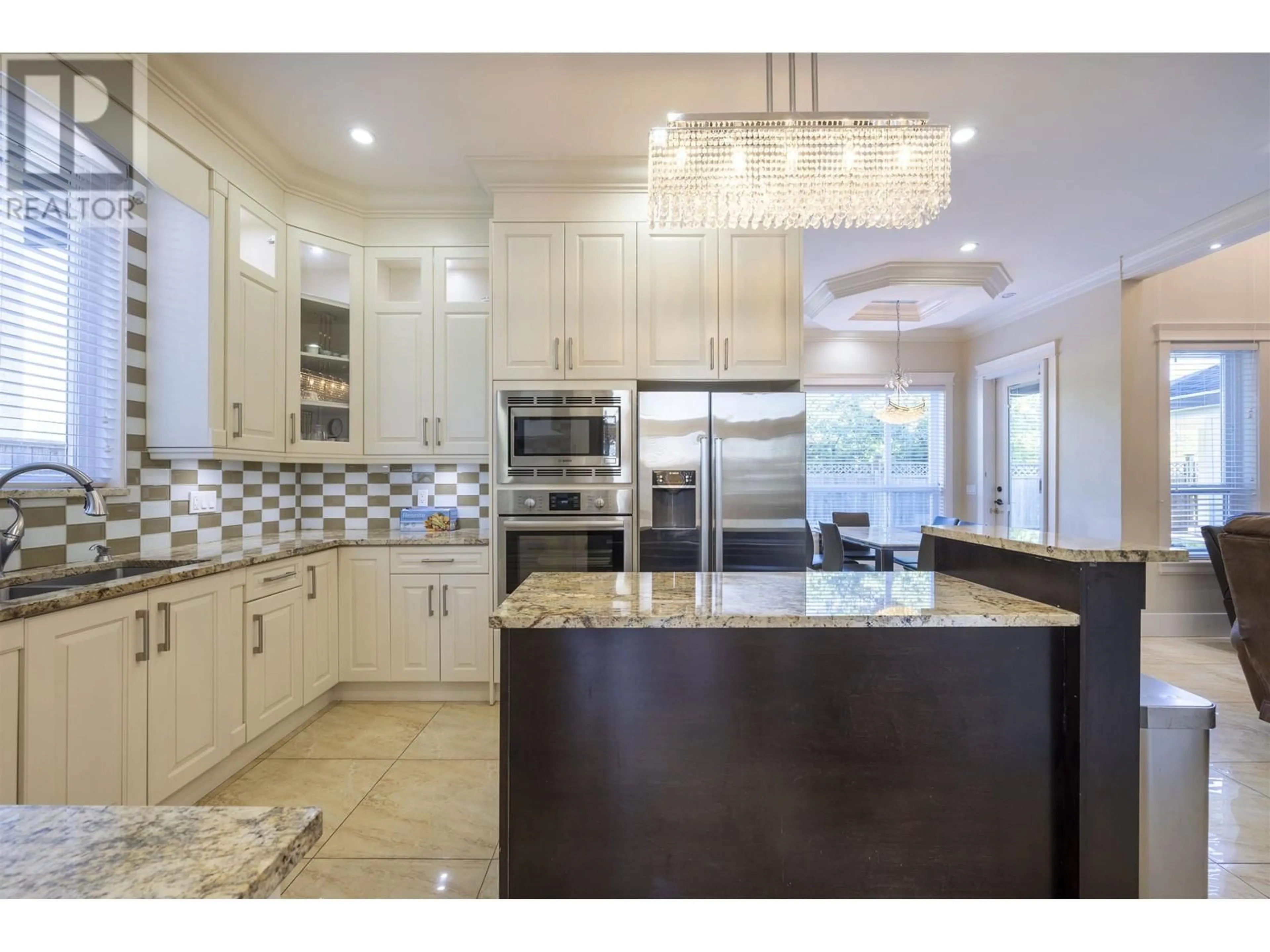 Open concept kitchen for 10640 ARGENTIA DRIVE, Richmond British Columbia V7E4K5