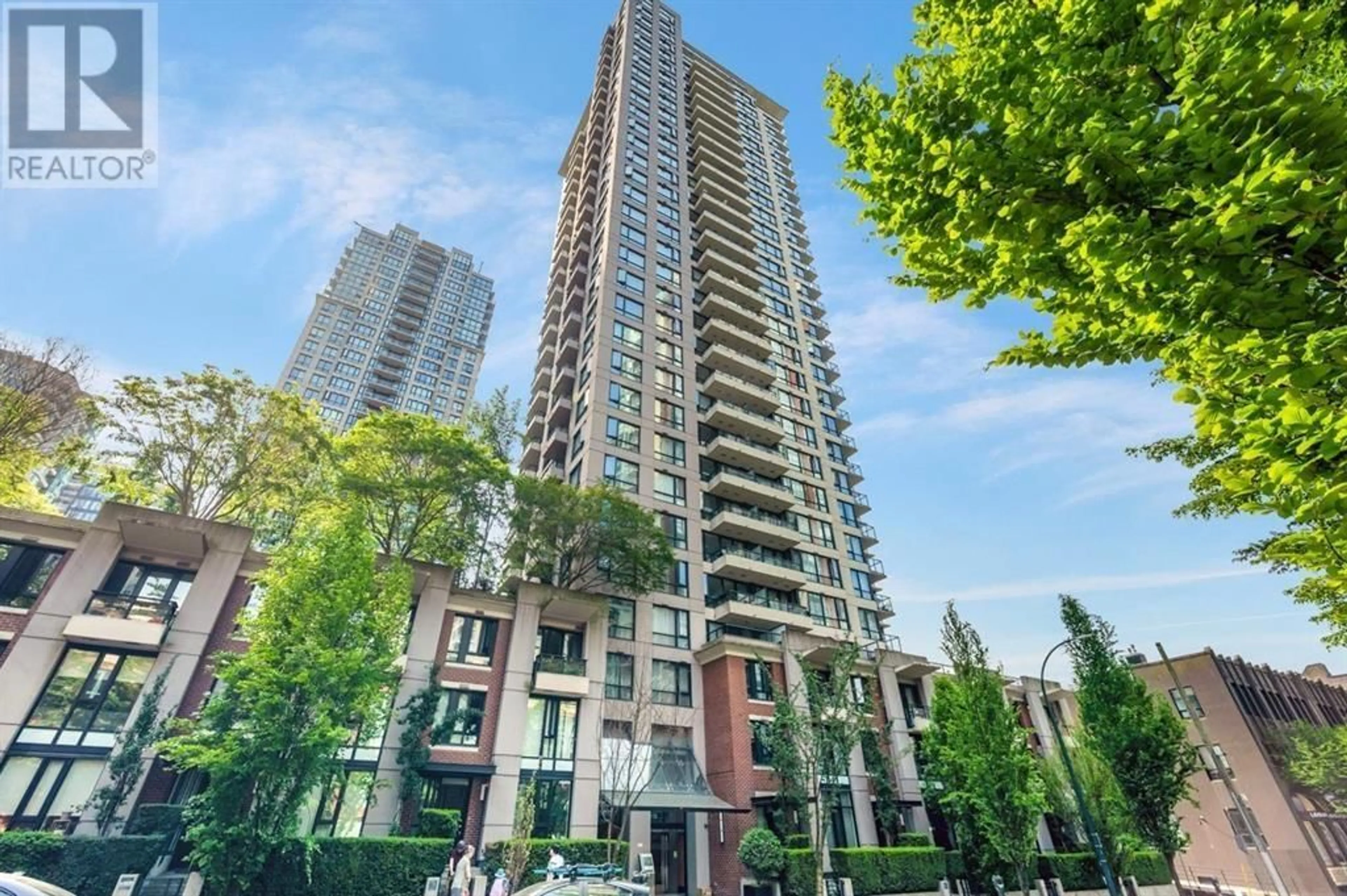 A pic from exterior of the house or condo for 1705 928 HOMER STREET, Vancouver British Columbia V6B1T7