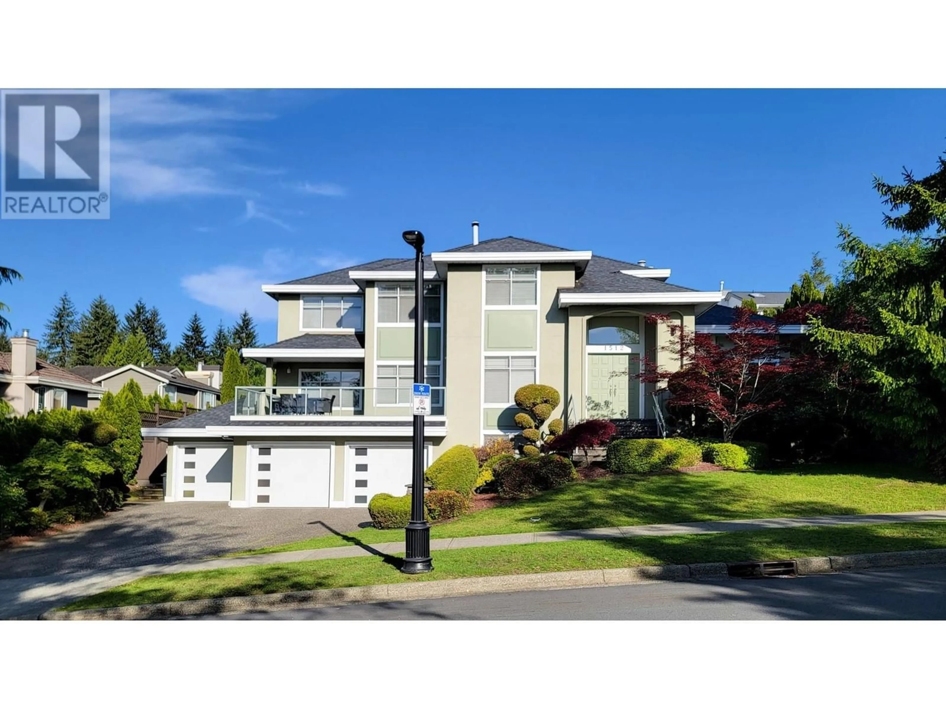 Frontside or backside of a home for 1512 PARKWAY BOULEVARD, Coquitlam British Columbia V3E2V7