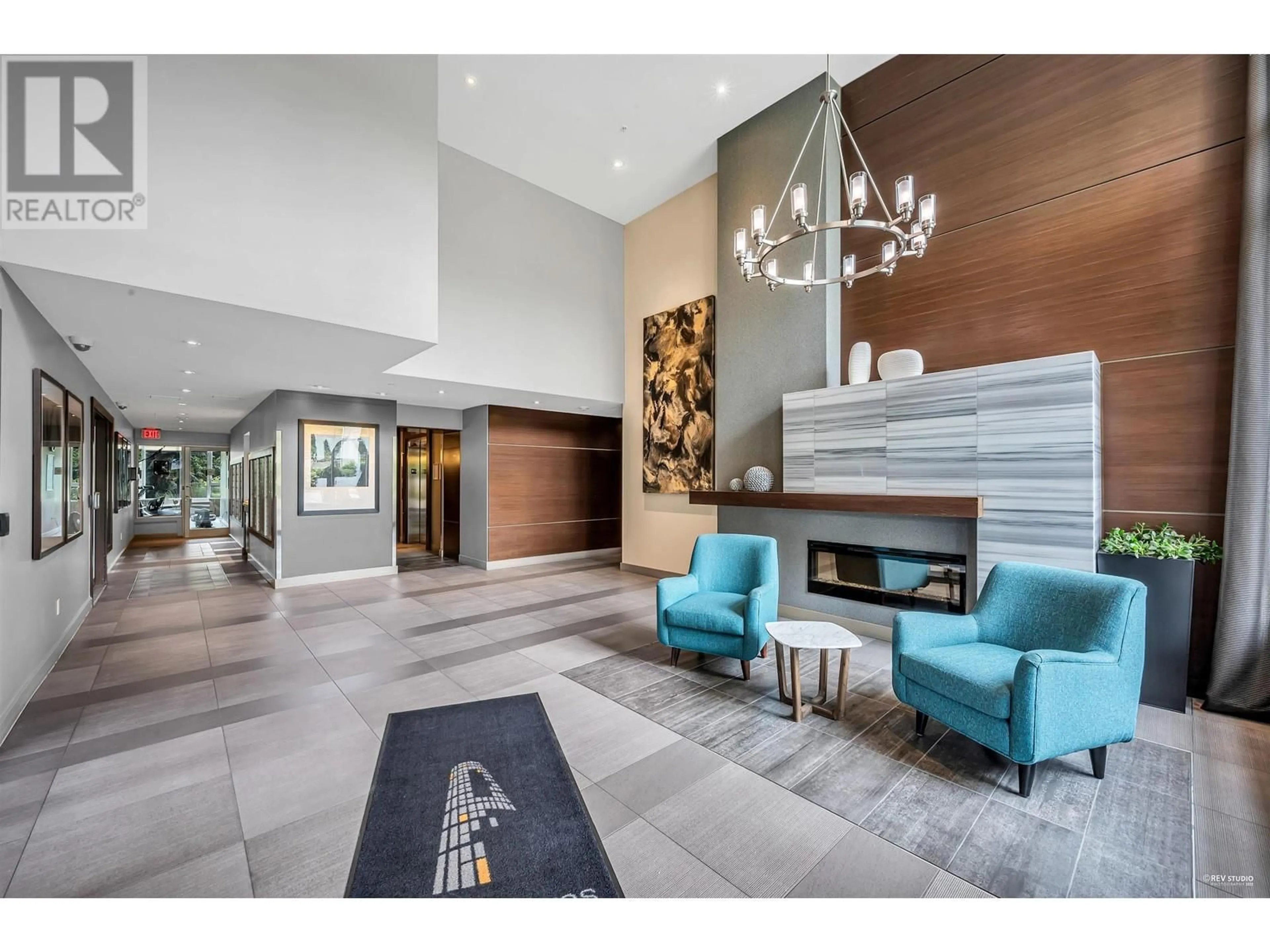 Lobby for 3303 - 2133 DOUGLAS ROAD, Burnaby British Columbia V5C0E9
