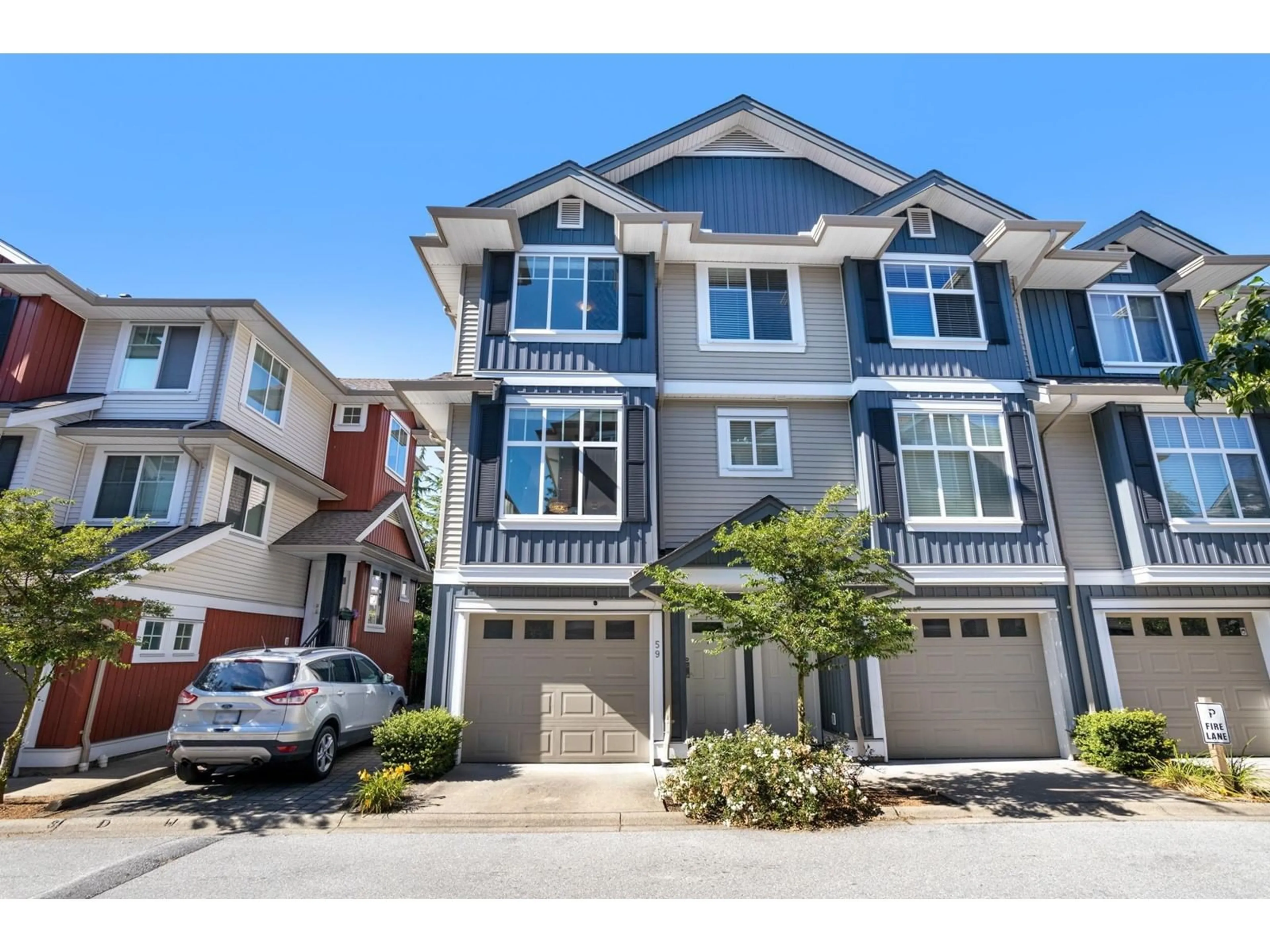 A pic from exterior of the house or condo for 59 6956 193 STREET, Surrey British Columbia V4N6E7