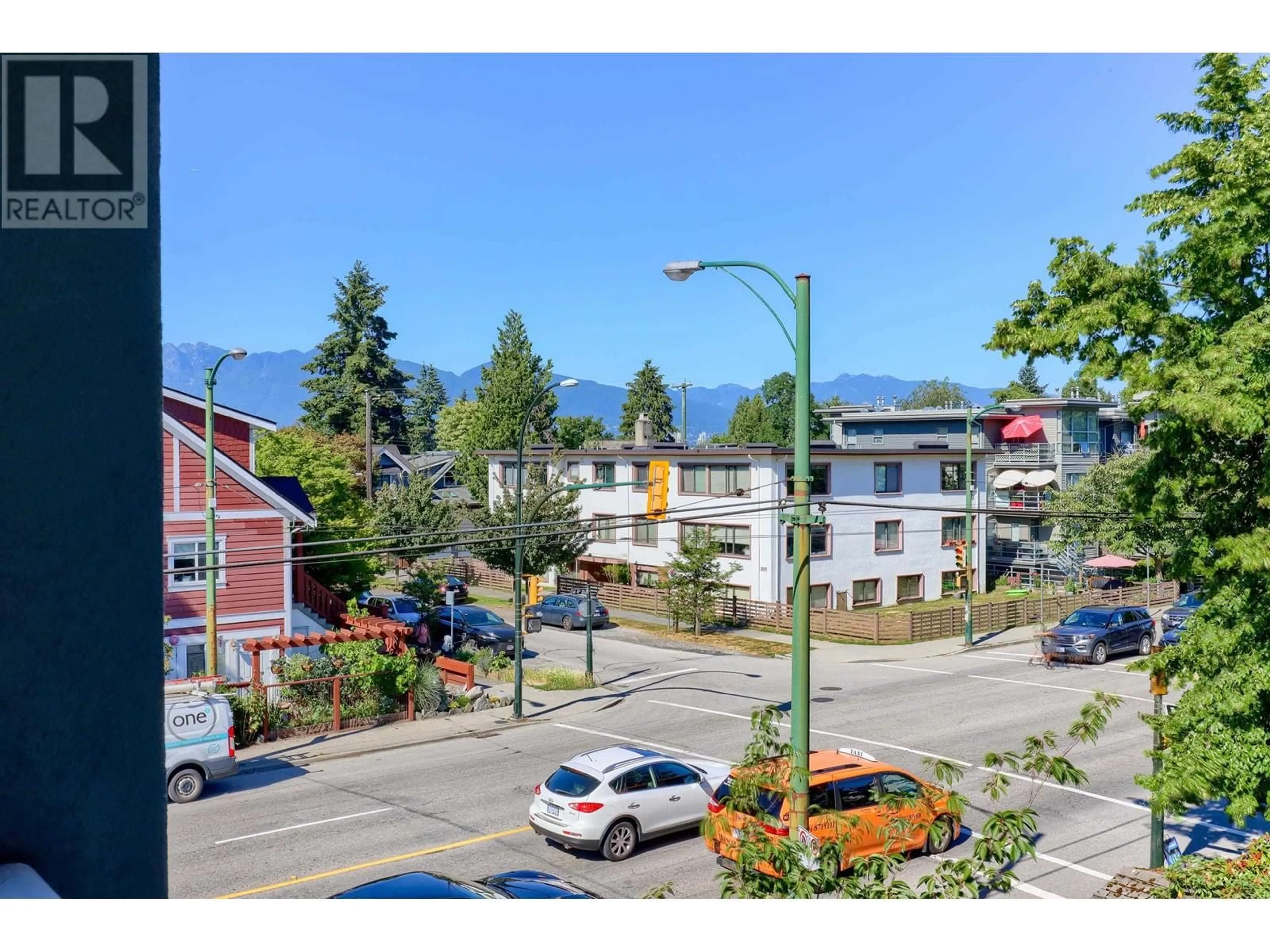 Street view for 302 3220 W 4TH AVENUE, Vancouver British Columbia V6K1R9