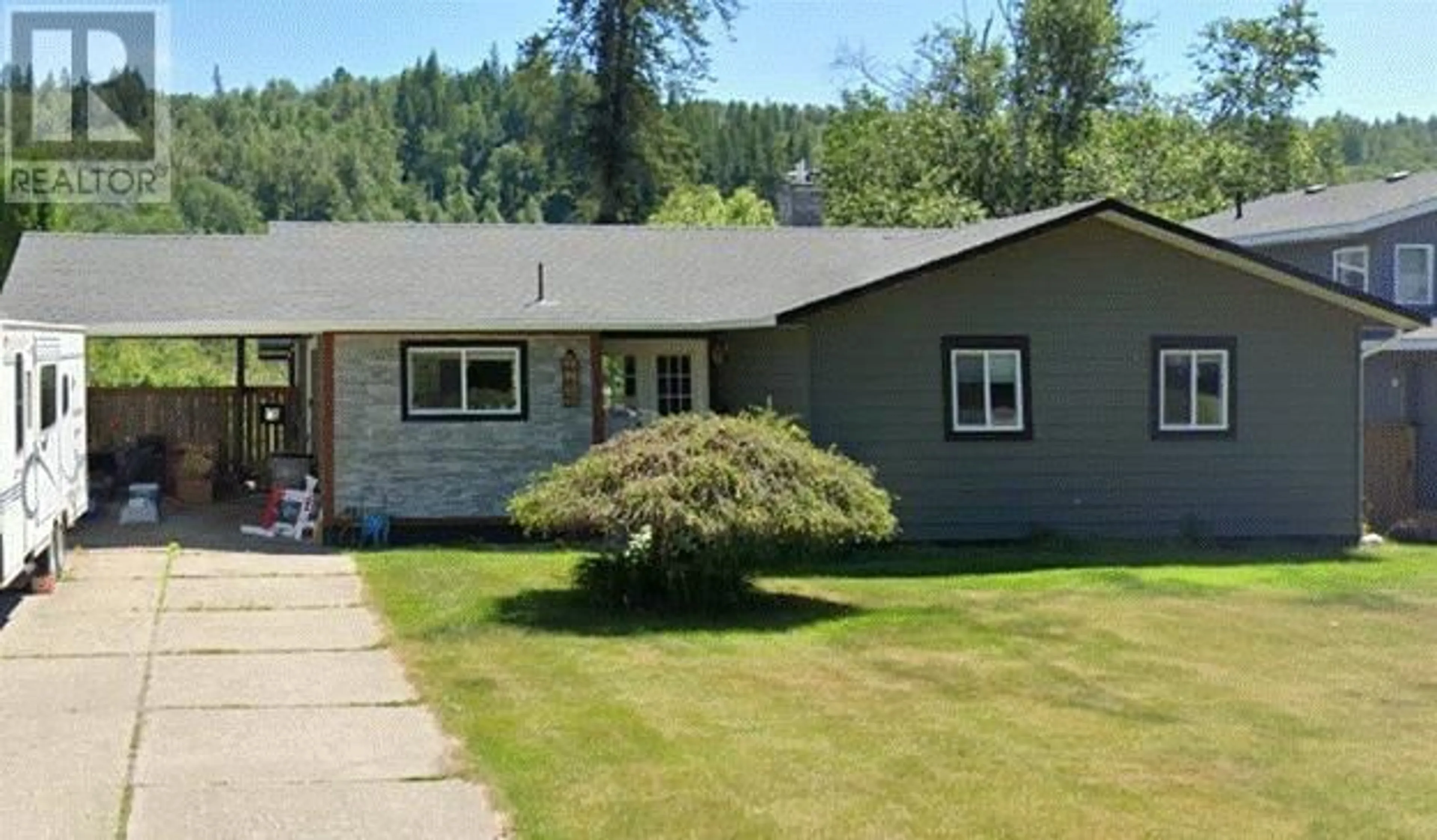 Outside view for 1166 MOFFAT AVENUE, Quesnel British Columbia V2J4Y6