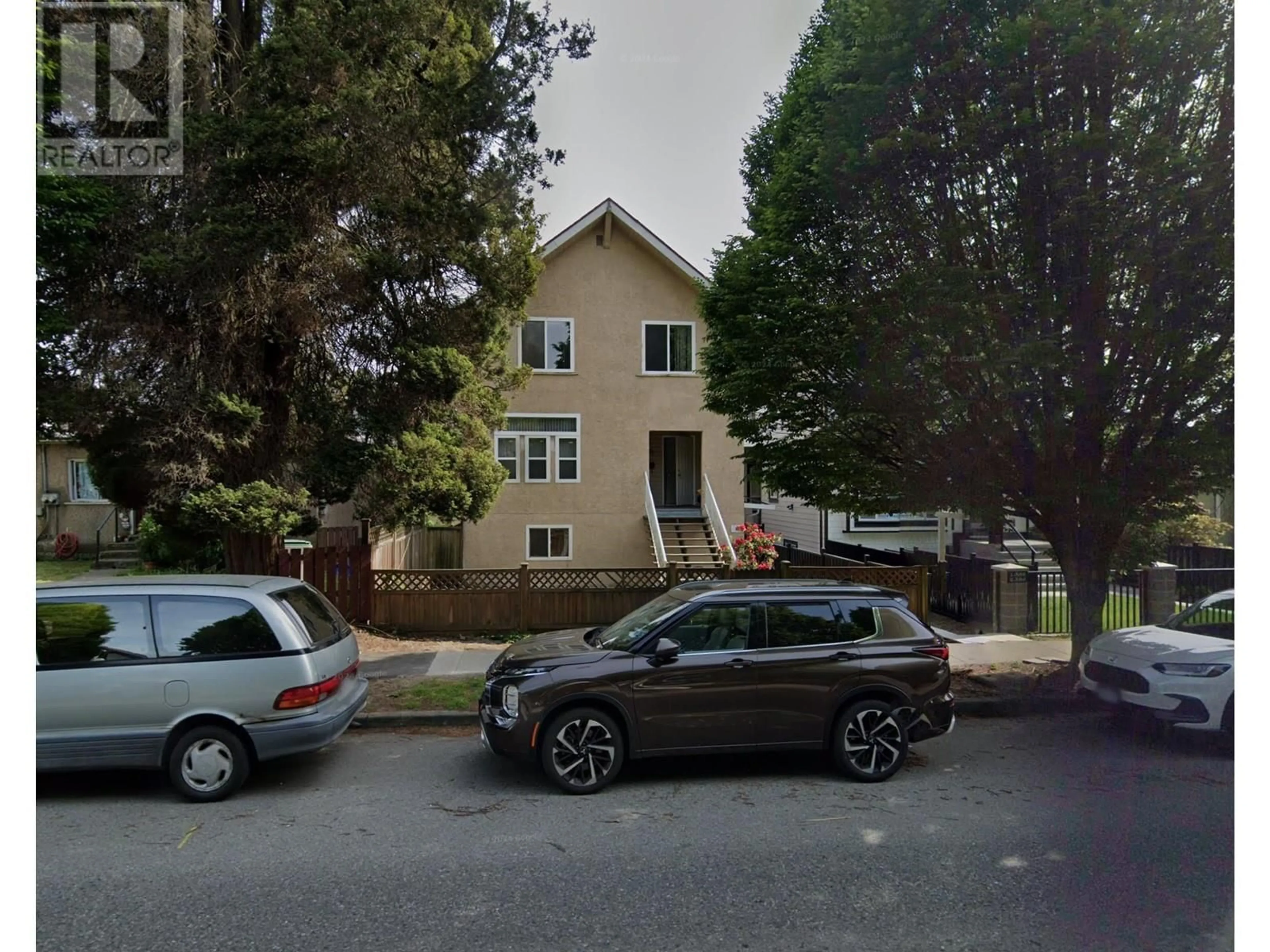 A pic from exterior of the house or condo, the street view for 594 E 49TH AVENUE, Vancouver British Columbia V5W2G9