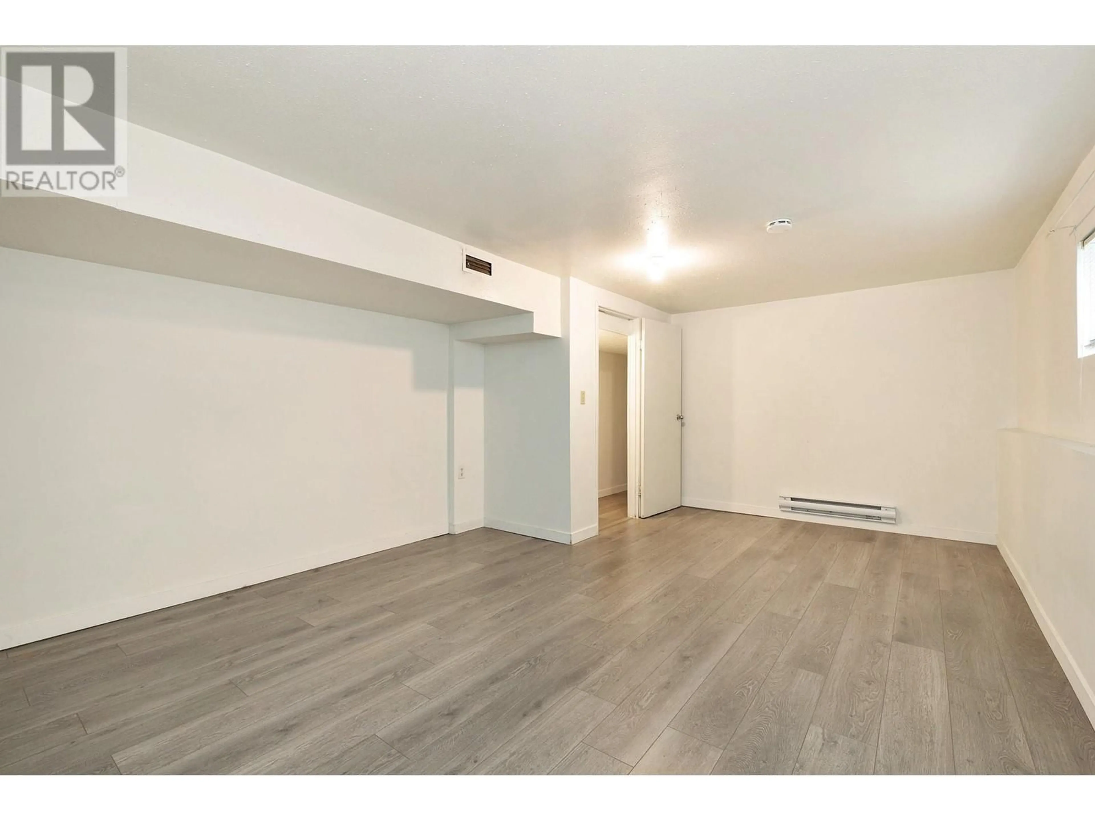 A pic of a room, wood floors for 5073 ROSS STREET, Vancouver British Columbia V5W3K6