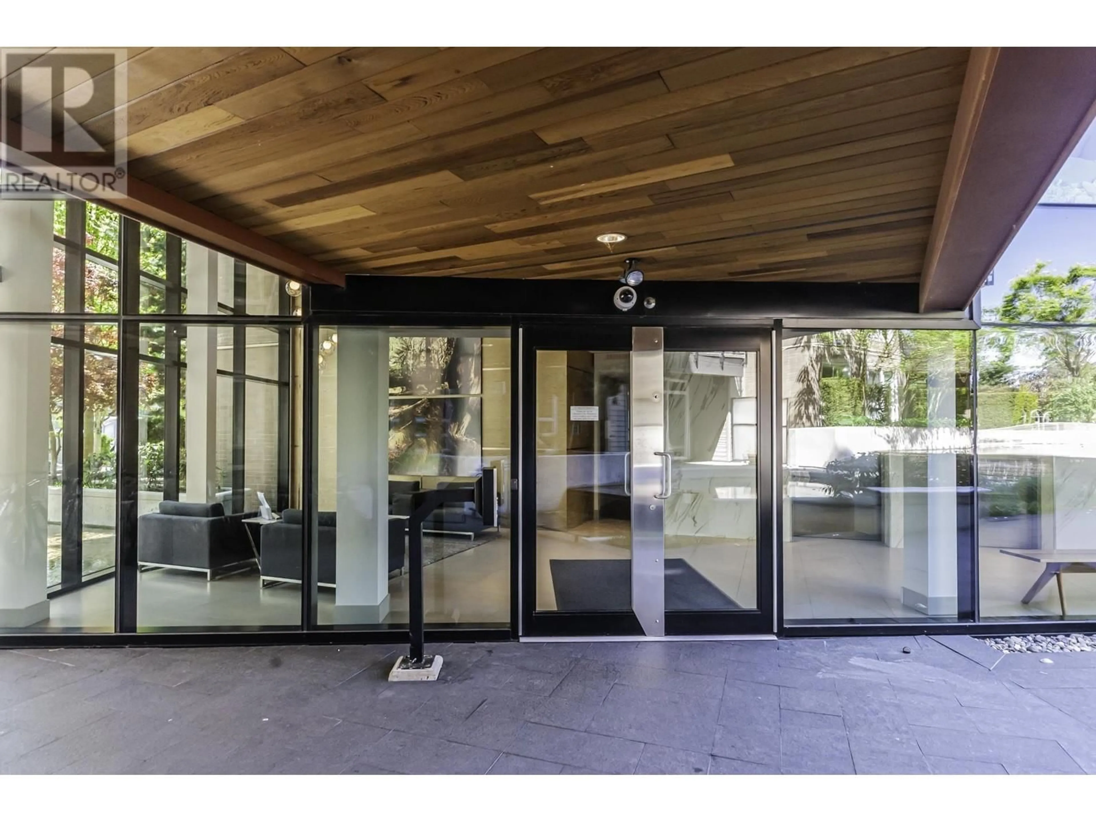 Indoor foyer, wood floors for PH17 6033 GRAY AVENUE, Vancouver British Columbia V6S0G3