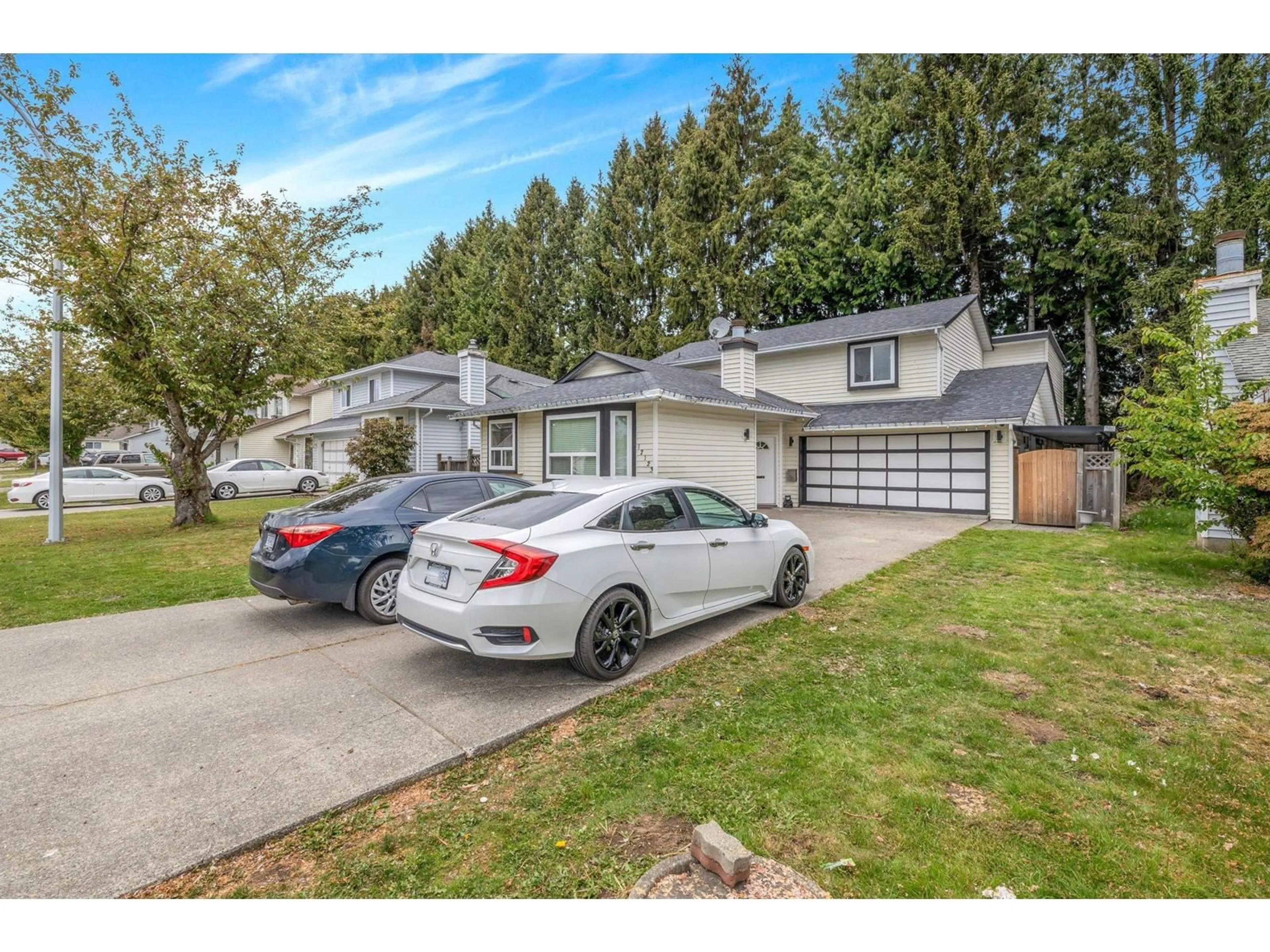 Frontside or backside of a home for 12123 85A AVENUE, Surrey British Columbia V3W9R1