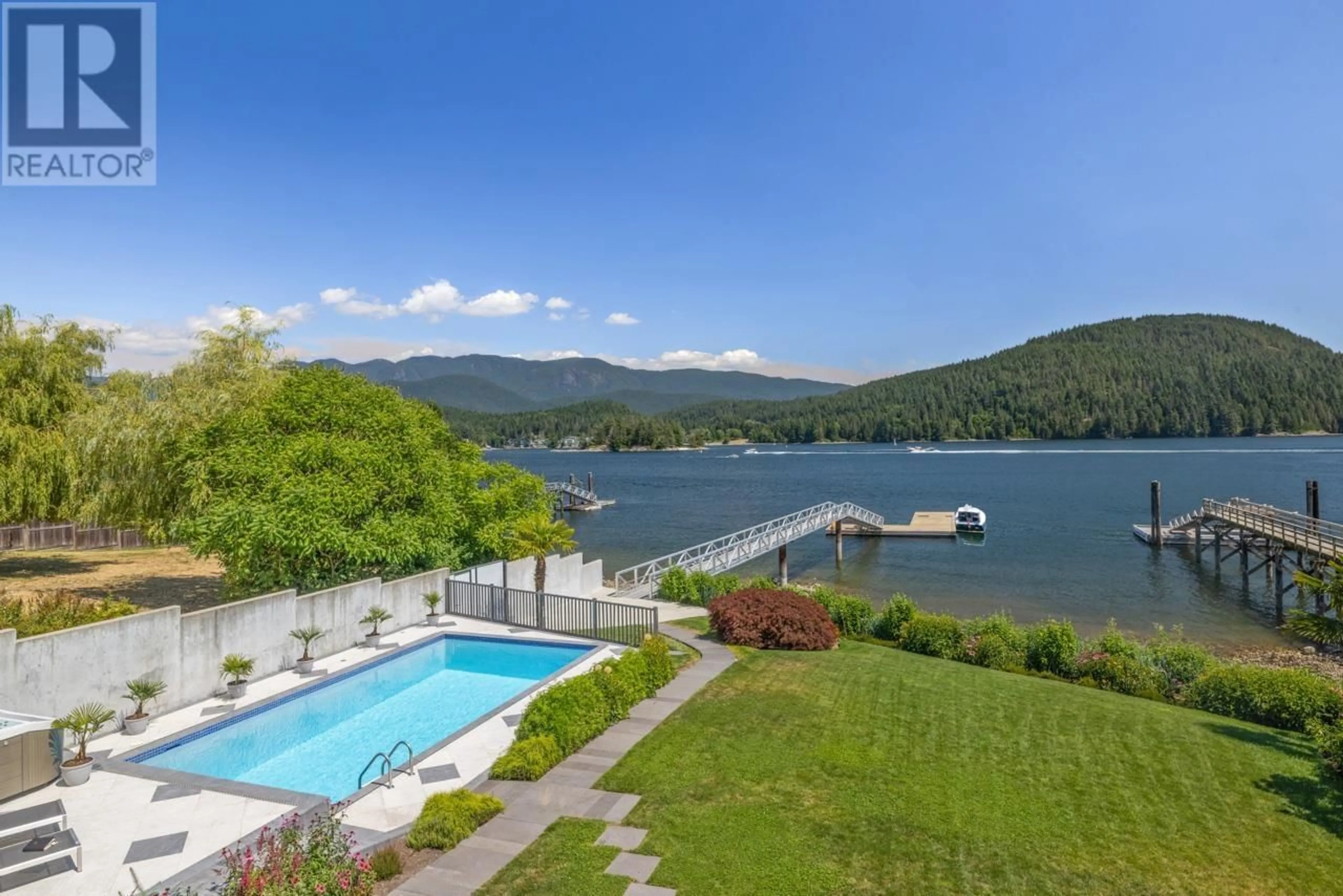 Lakeview for 588 LOWRY LANE, North Vancouver British Columbia V7G1R3