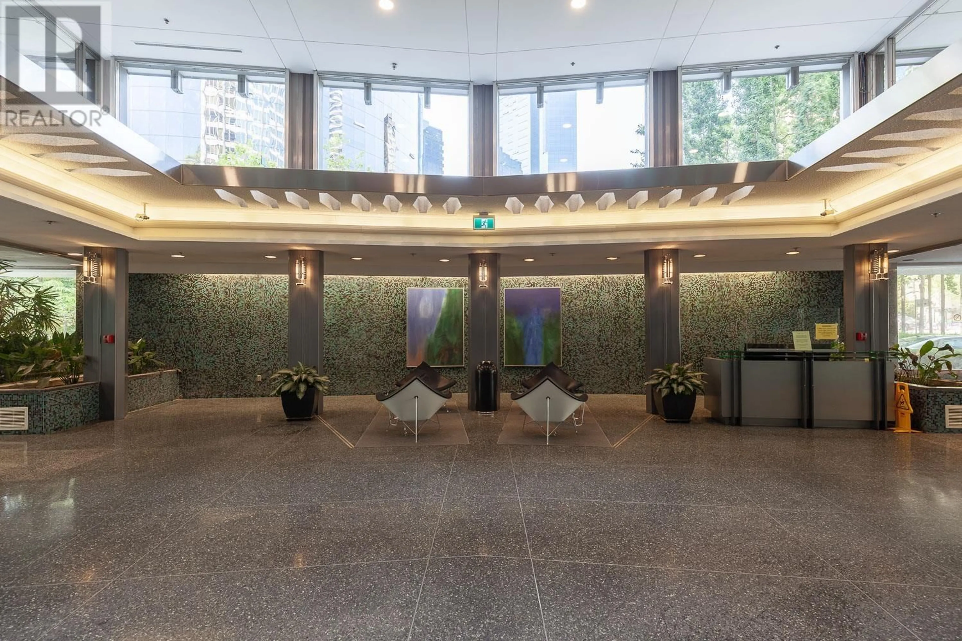 Indoor lobby, unknown floor for 603 989 NELSON STREET, Vancouver British Columbia V6Z2S1