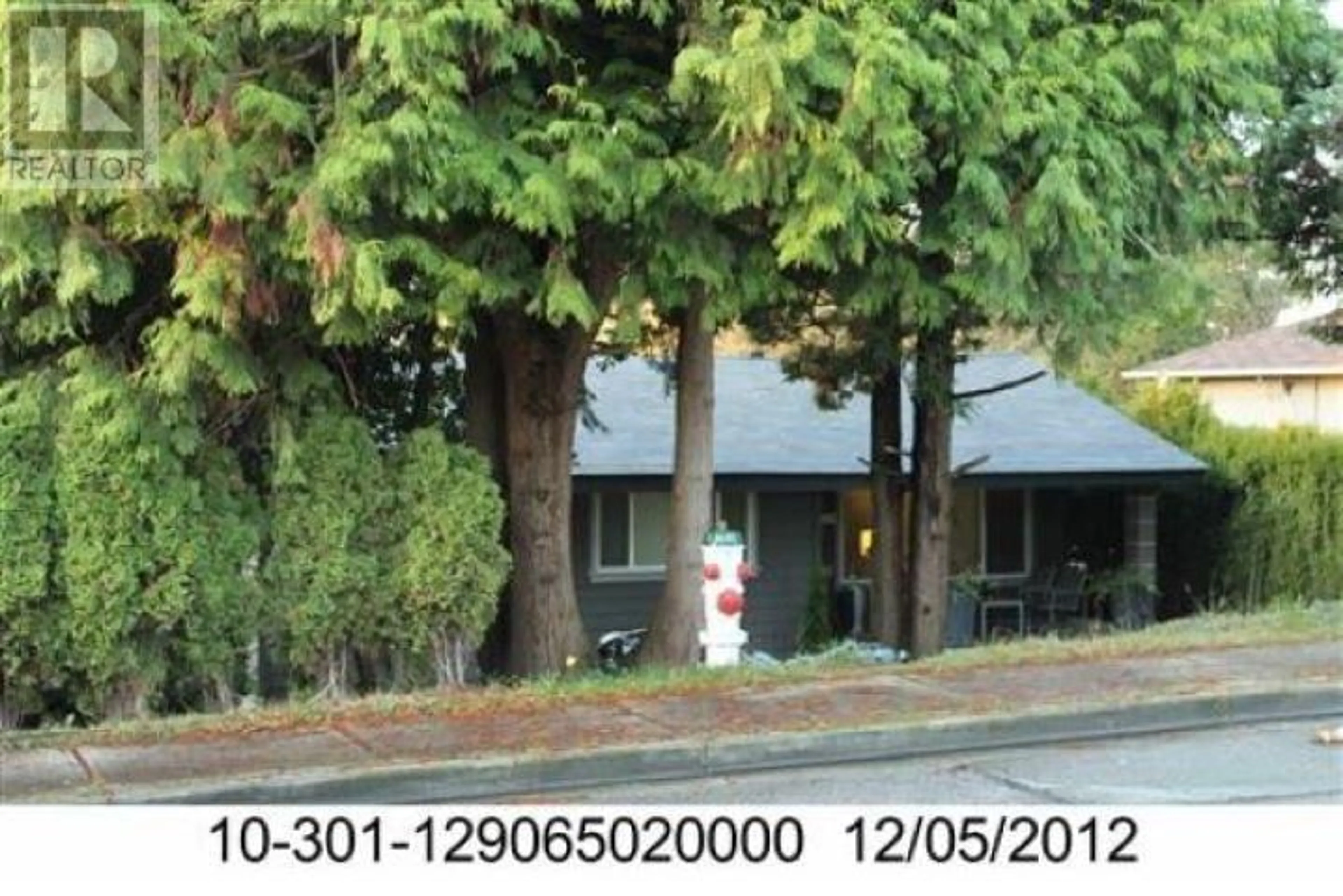 A pic from exterior of the house or condo, the street view for 6502 BROADWAY, Burnaby British Columbia V5B2Y5