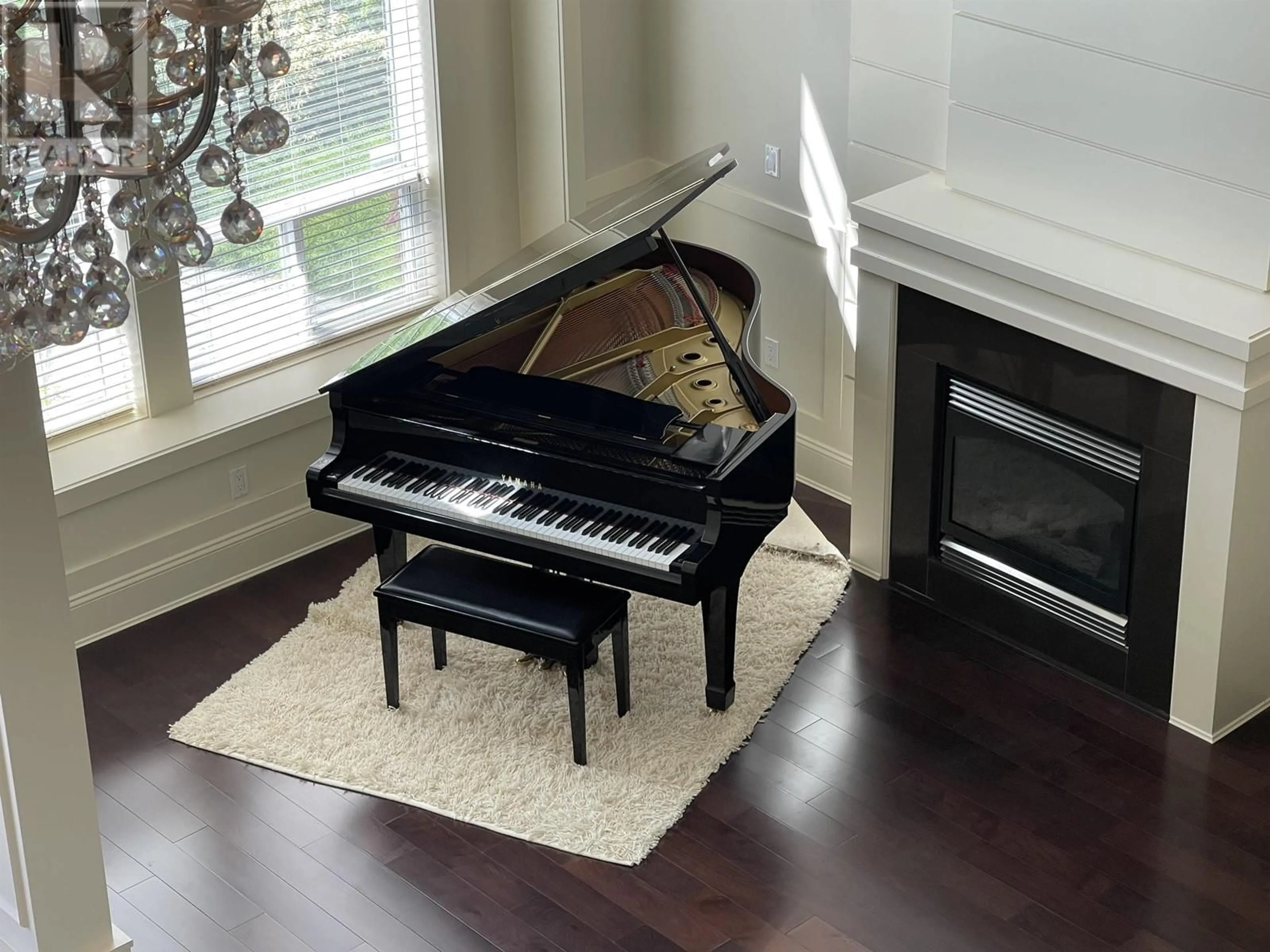 A pic of a room for 3691 GRANVILLE AVENUE, Richmond British Columbia V7C1C8