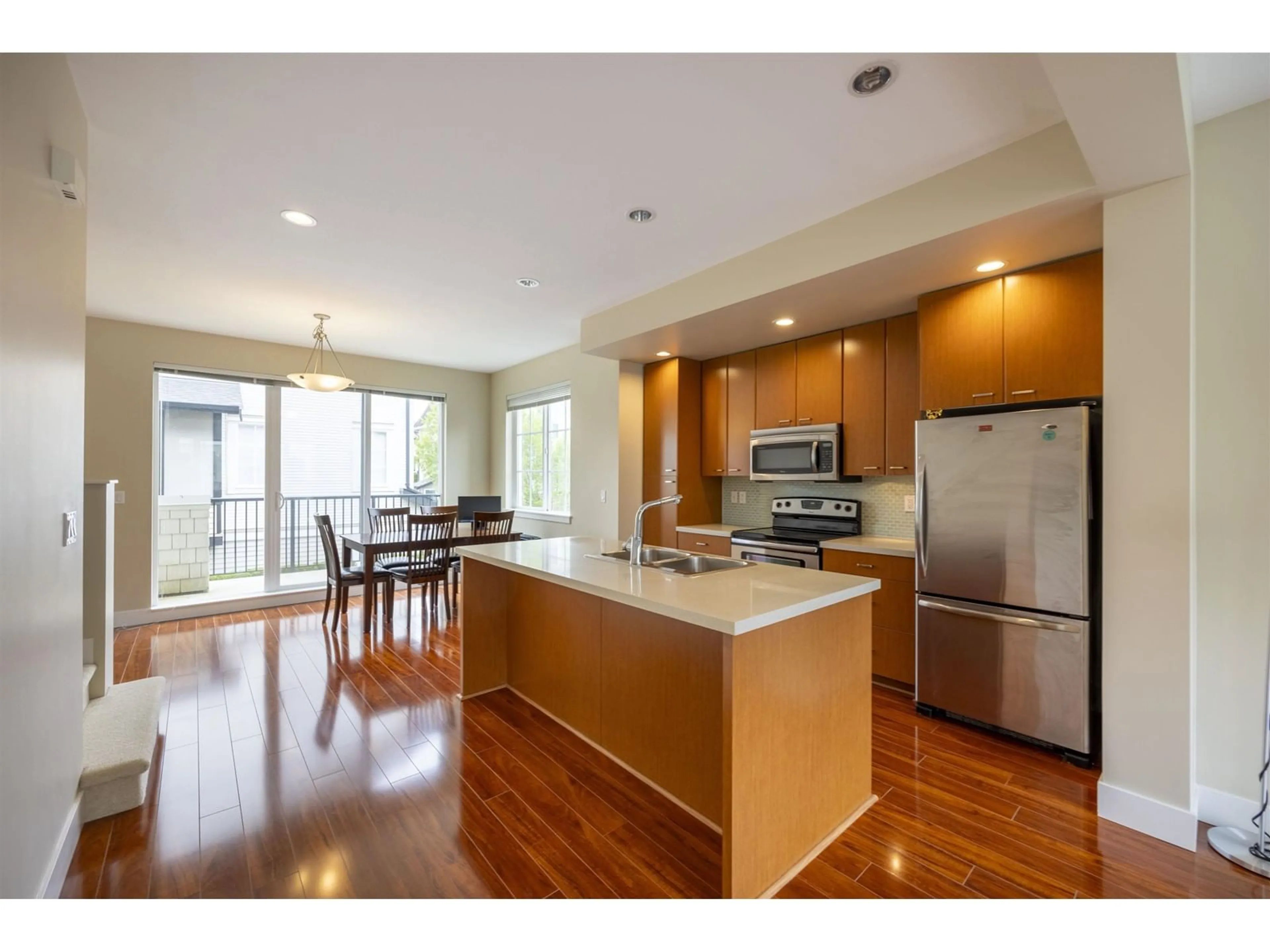 Kitchen for 57 2450 161A STREET, Surrey British Columbia V3Z8K4