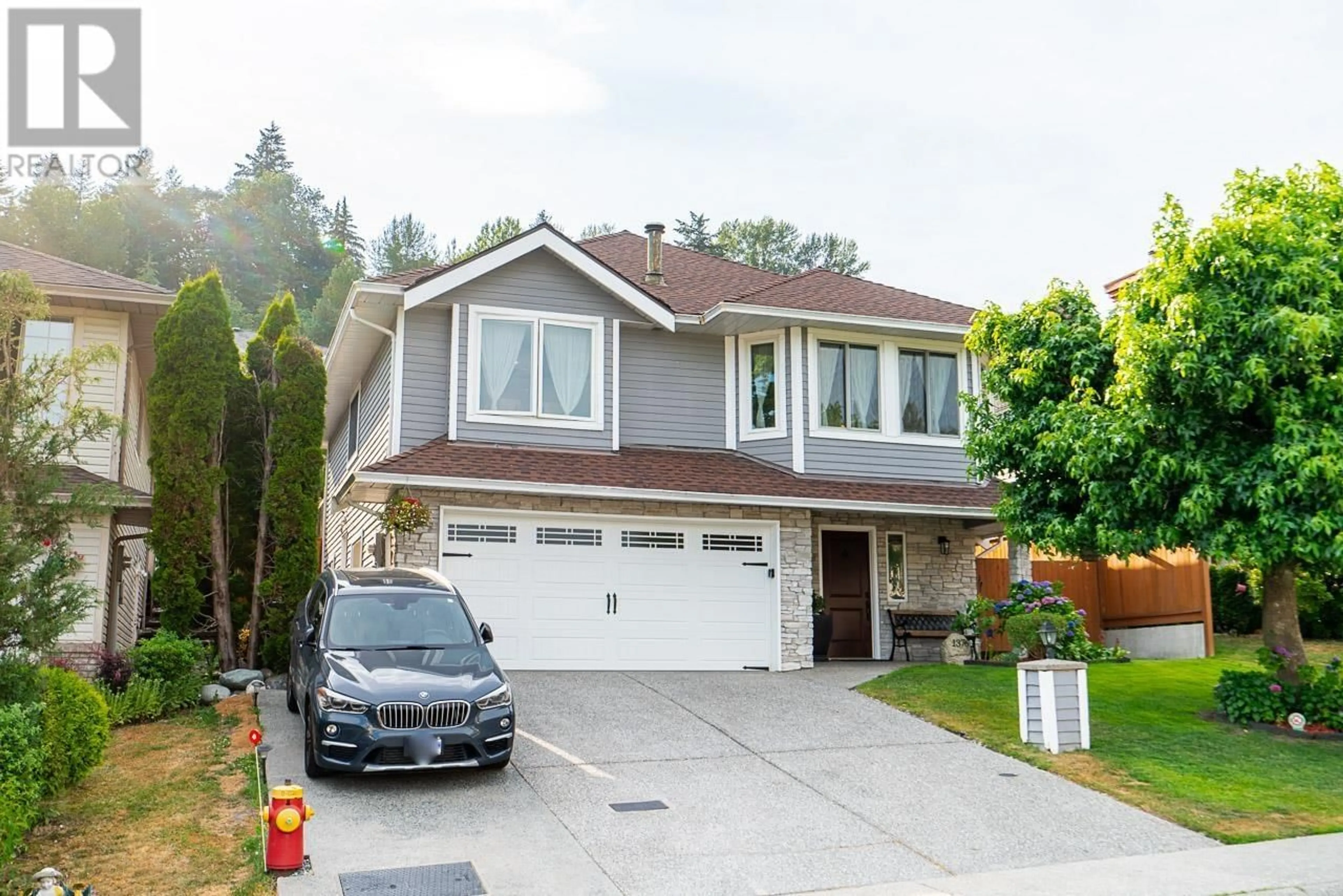 Frontside or backside of a home for 1376 KENNEY STREET, Coquitlam British Columbia V3E2R2