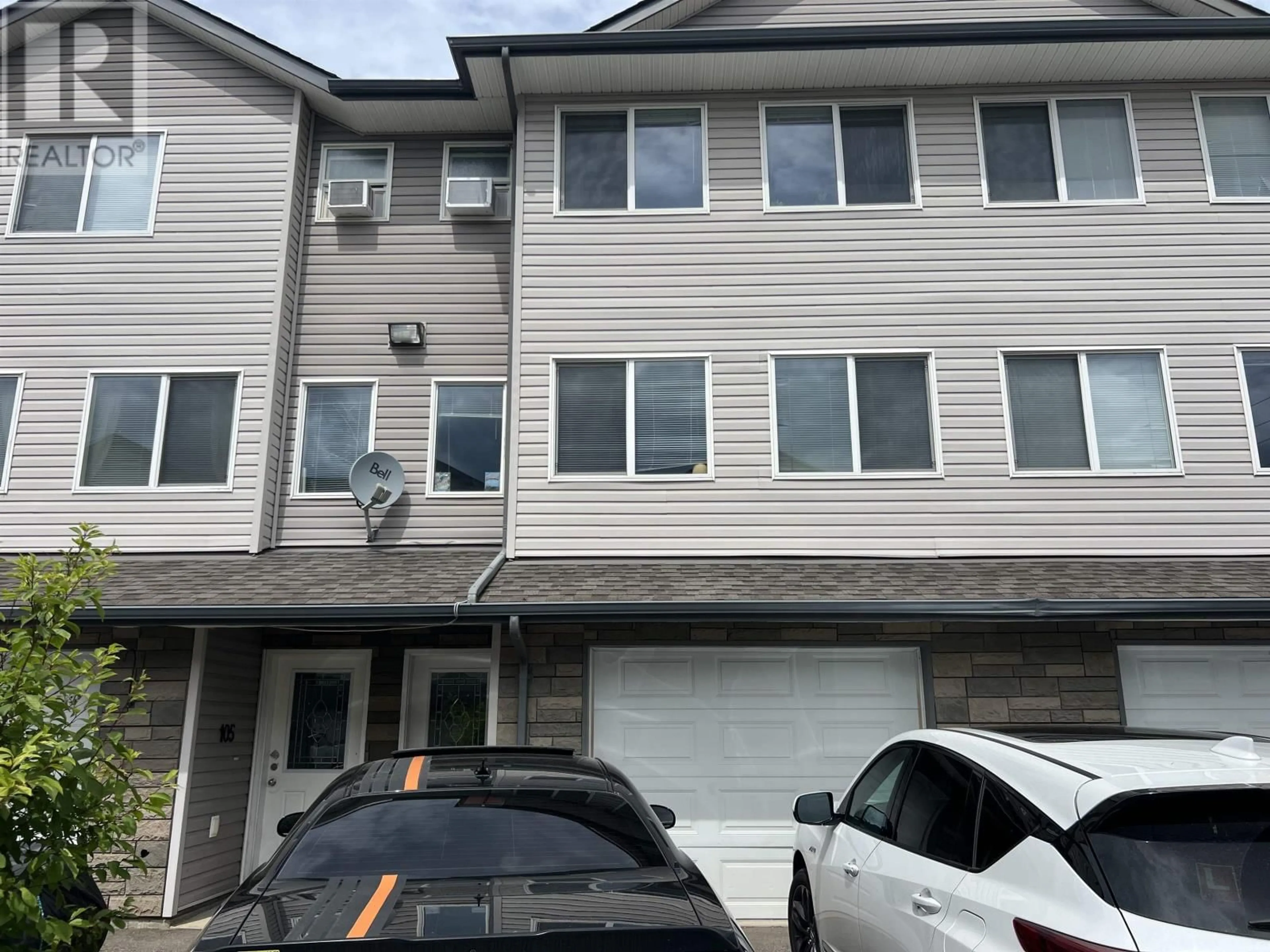 A pic from exterior of the house or condo for 104 3257 WESTWOOD DRIVE, Prince George British Columbia V2N1S4