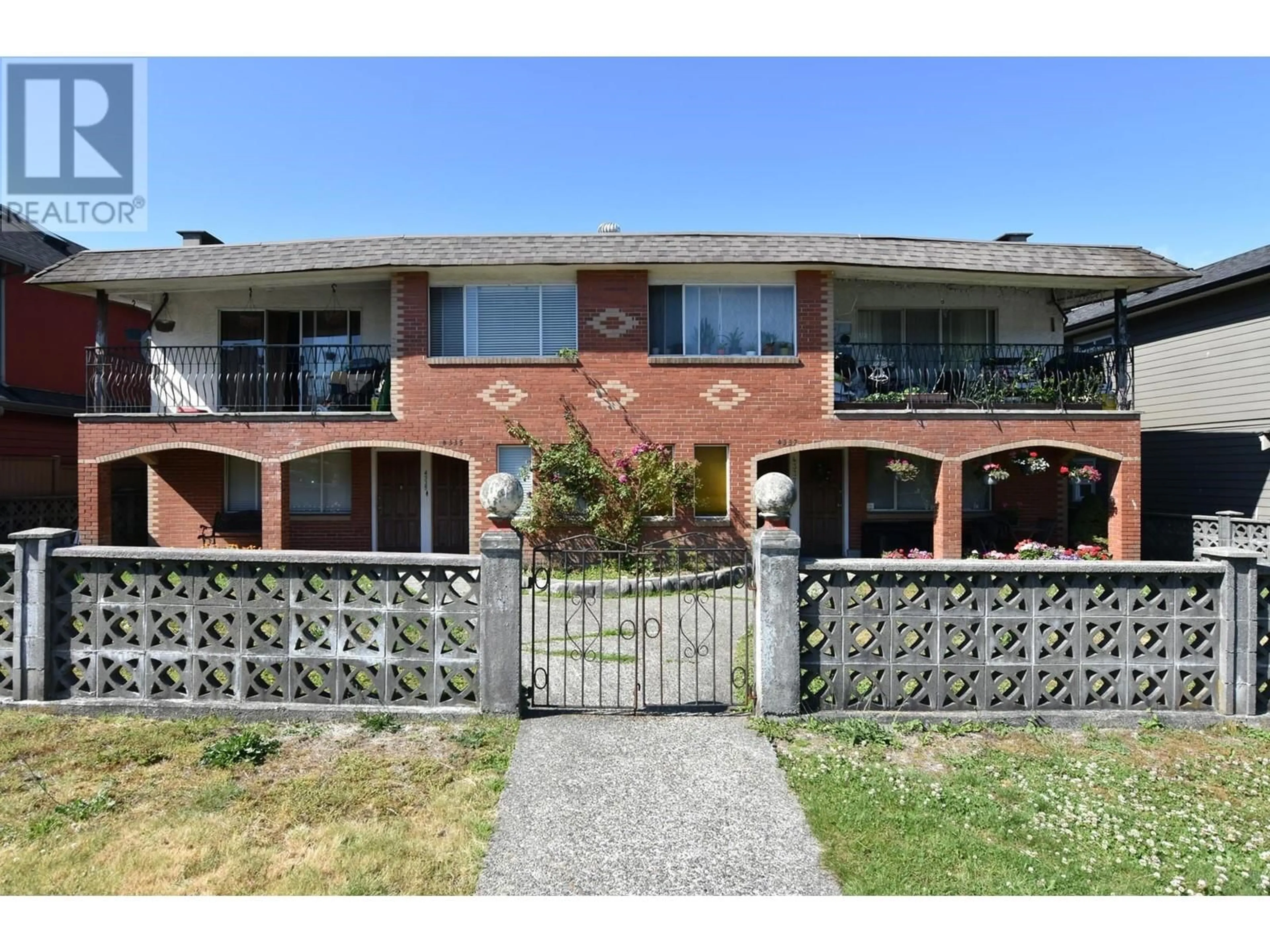 A pic from exterior of the house or condo for 4335-4337 ALBERT STREET, Burnaby British Columbia V5C2E9