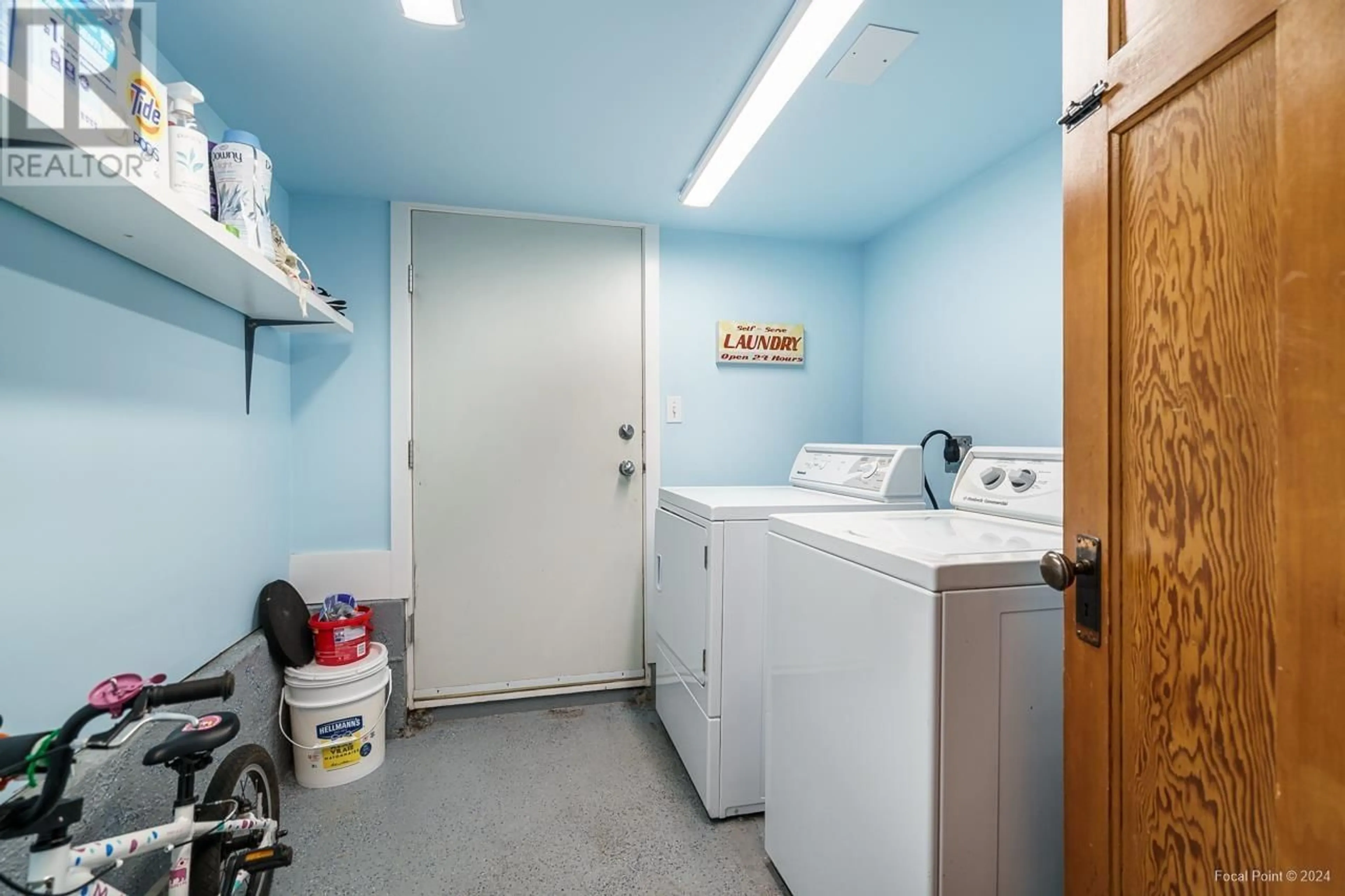 Laundry room for 2896 W 41ST AVENUE, Vancouver British Columbia V6N3C6