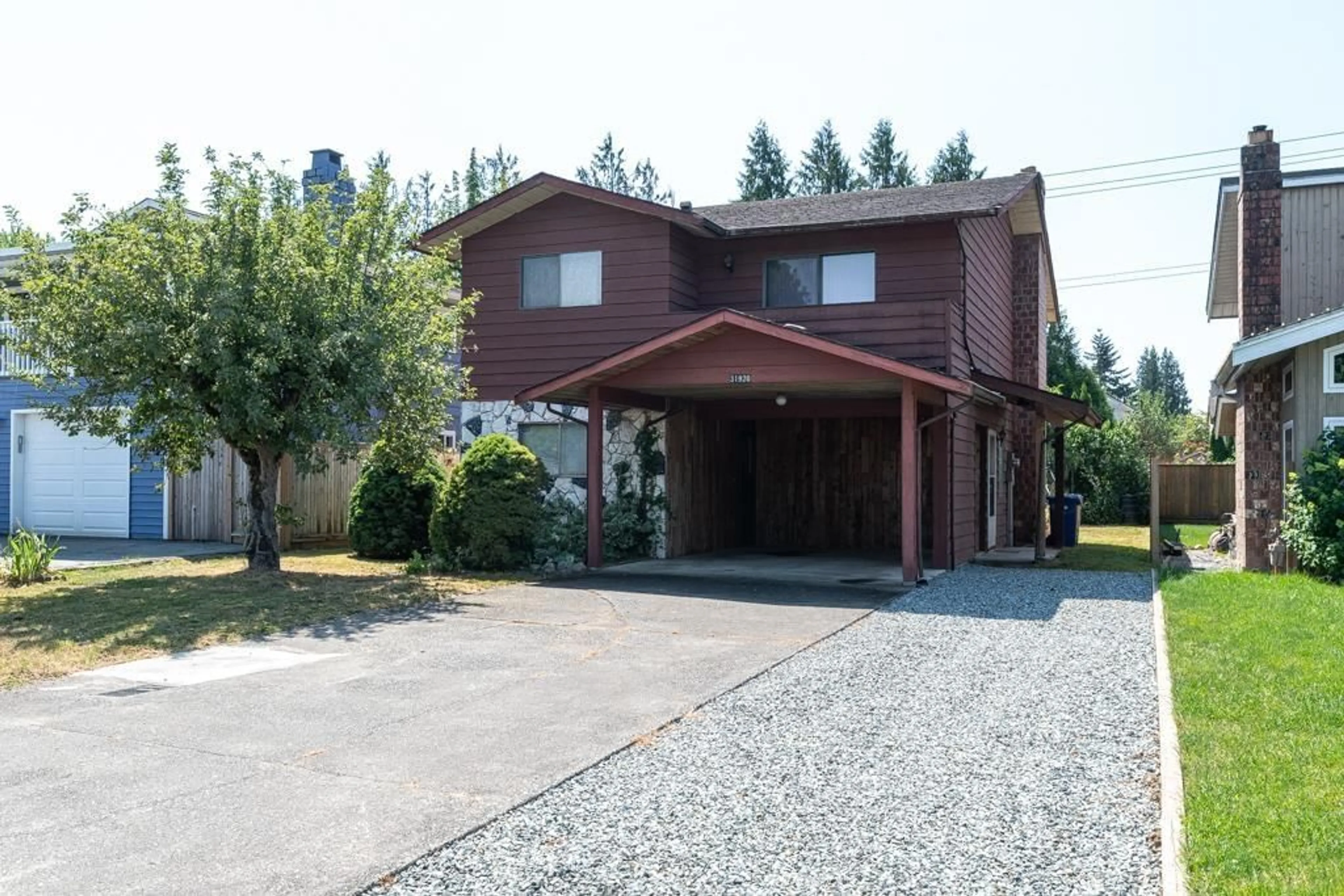 Outside view for 31920 SATURNA CRESCENT, Abbotsford British Columbia V2T4S2