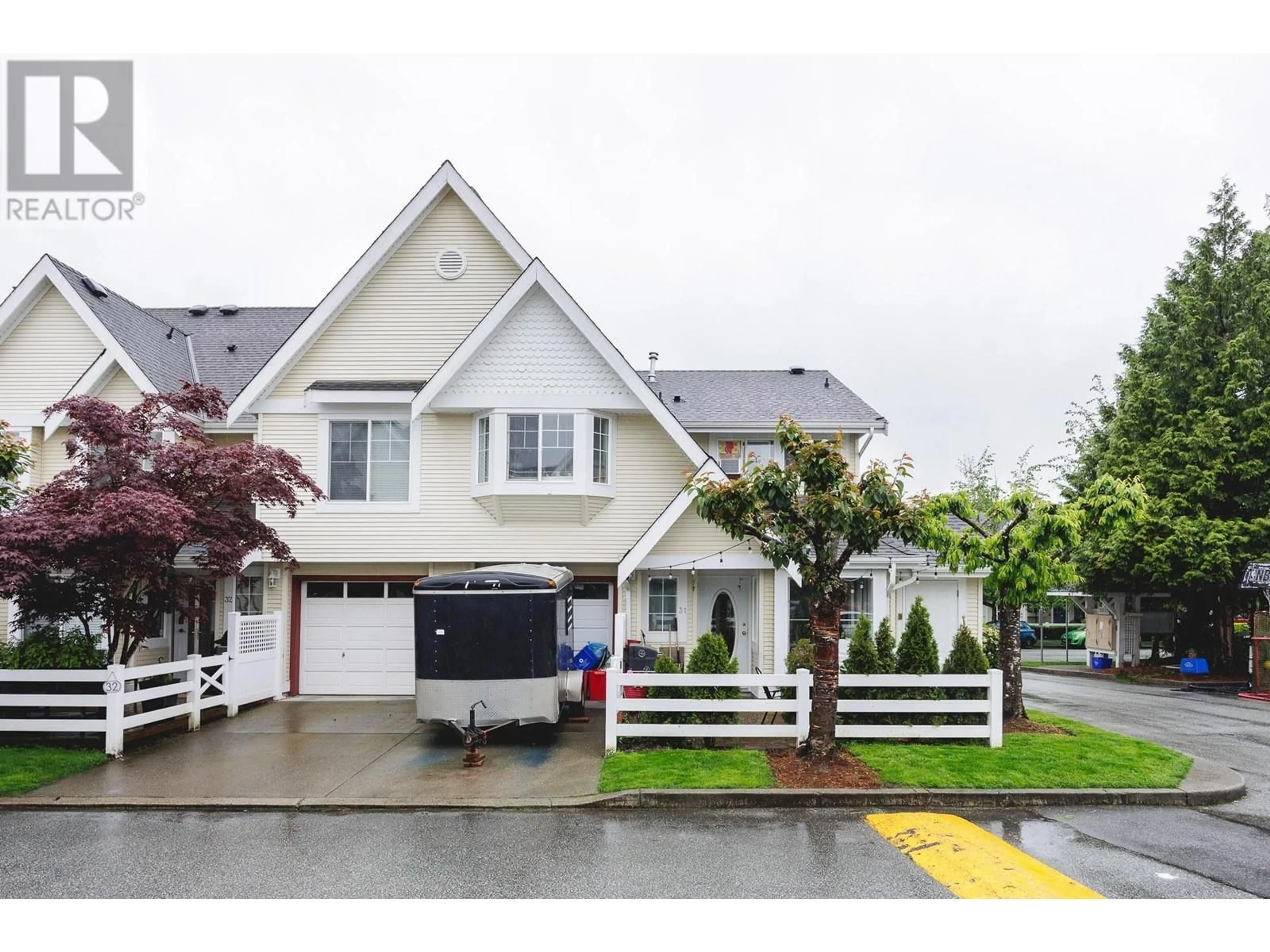 A pic from exterior of the house or condo for 31 23575 119 AVENUE, Maple Ridge British Columbia V4R2P4