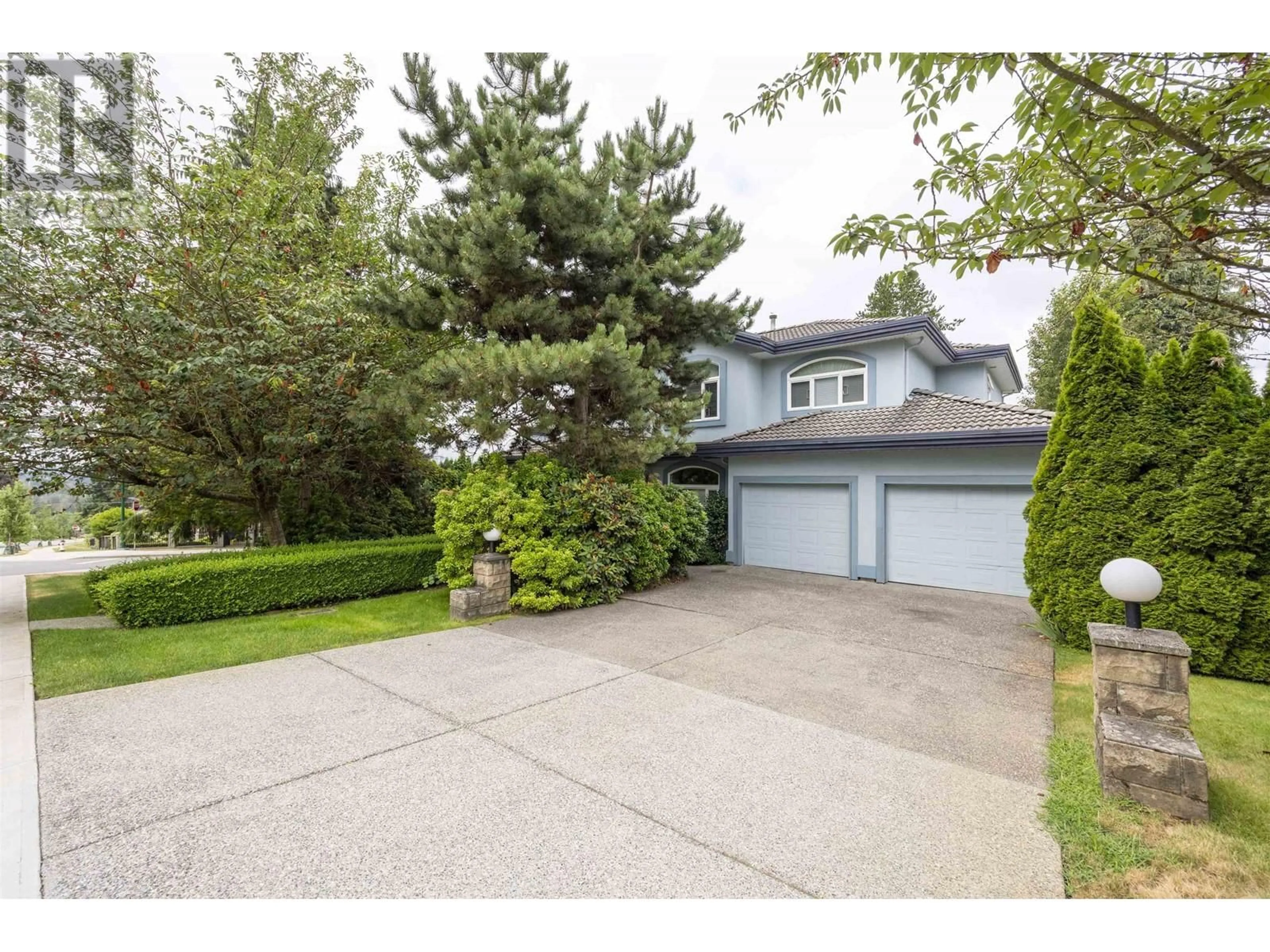 Frontside or backside of a home for 1939 WOOLWICH AVENUE, Burnaby British Columbia V5B4A2