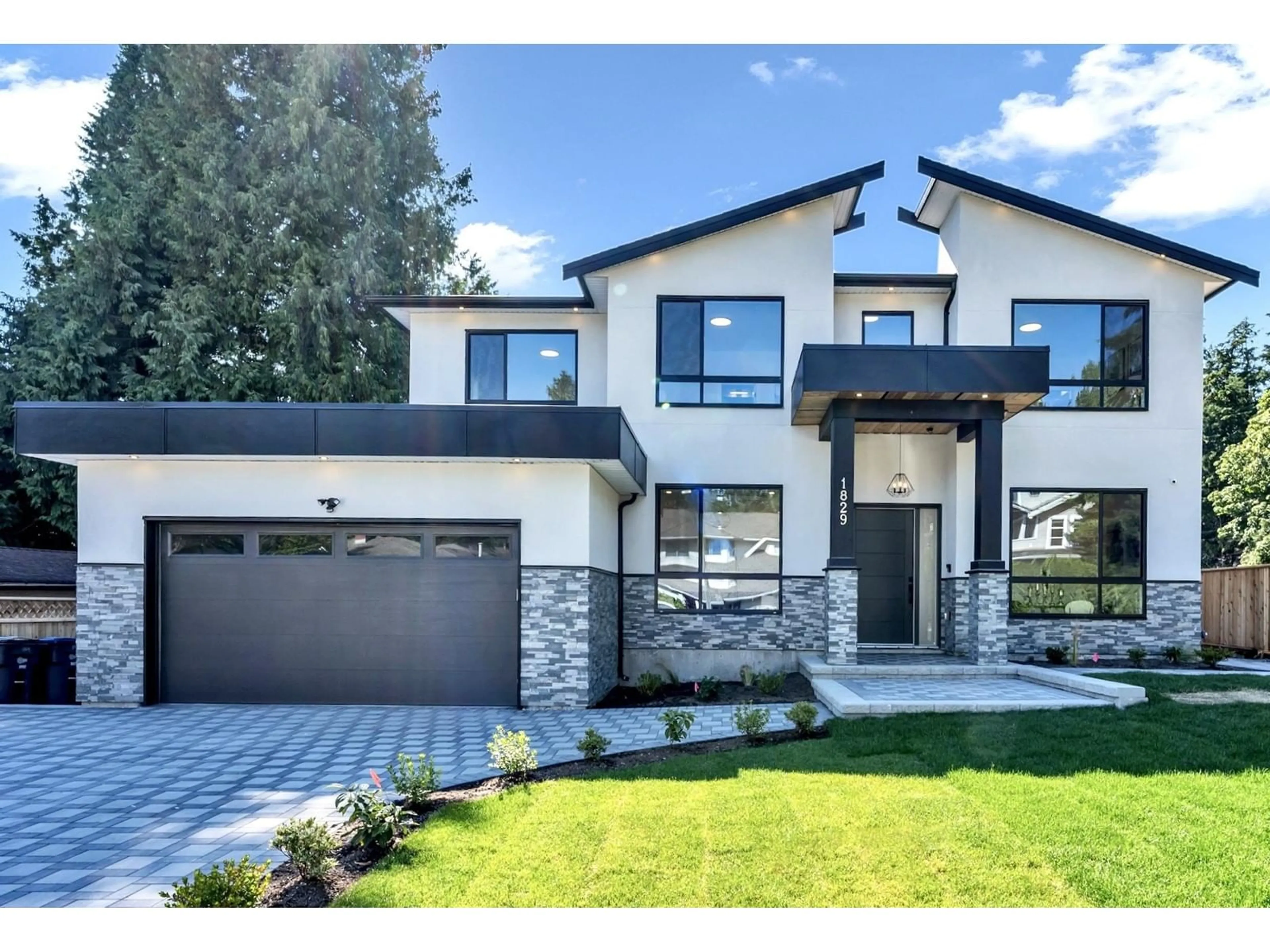 Frontside or backside of a home for 1829 146 STREET, Surrey British Columbia V4A4M4