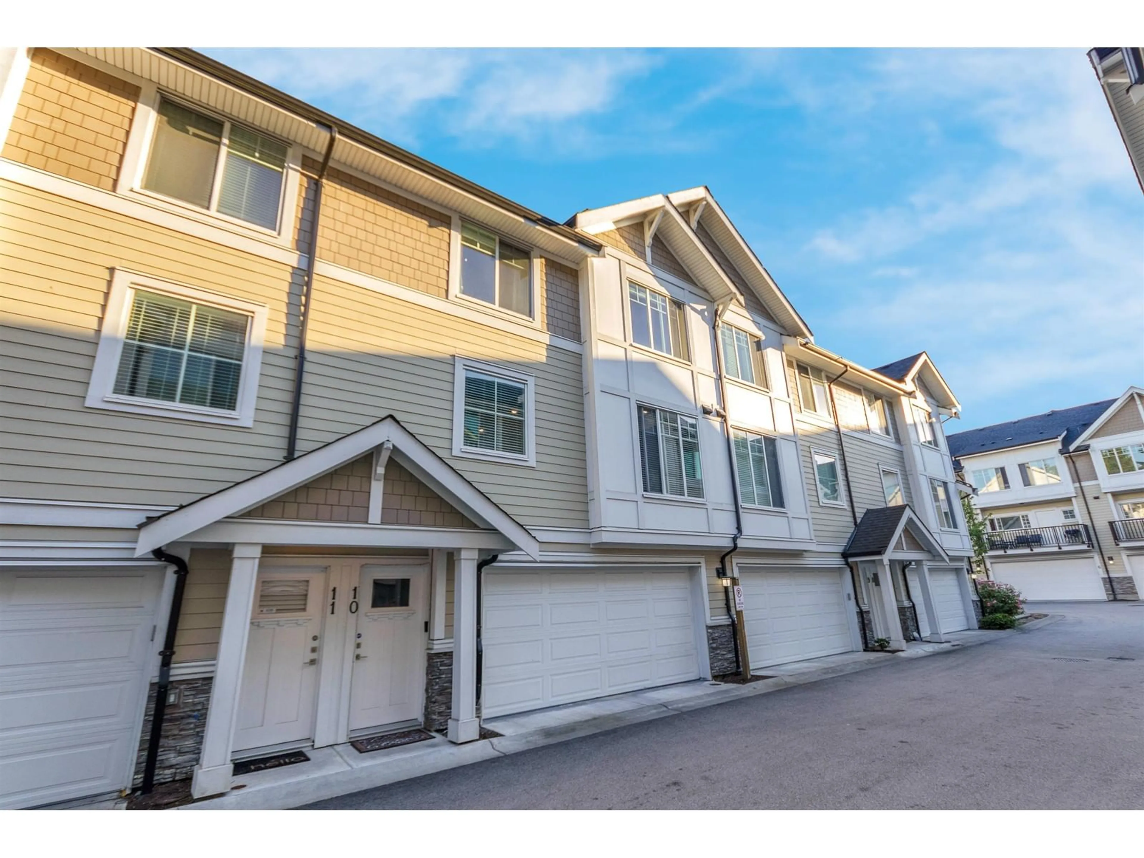 A pic from exterior of the house or condo for 10 7056 192 STREET, Surrey British Columbia V4N6S6