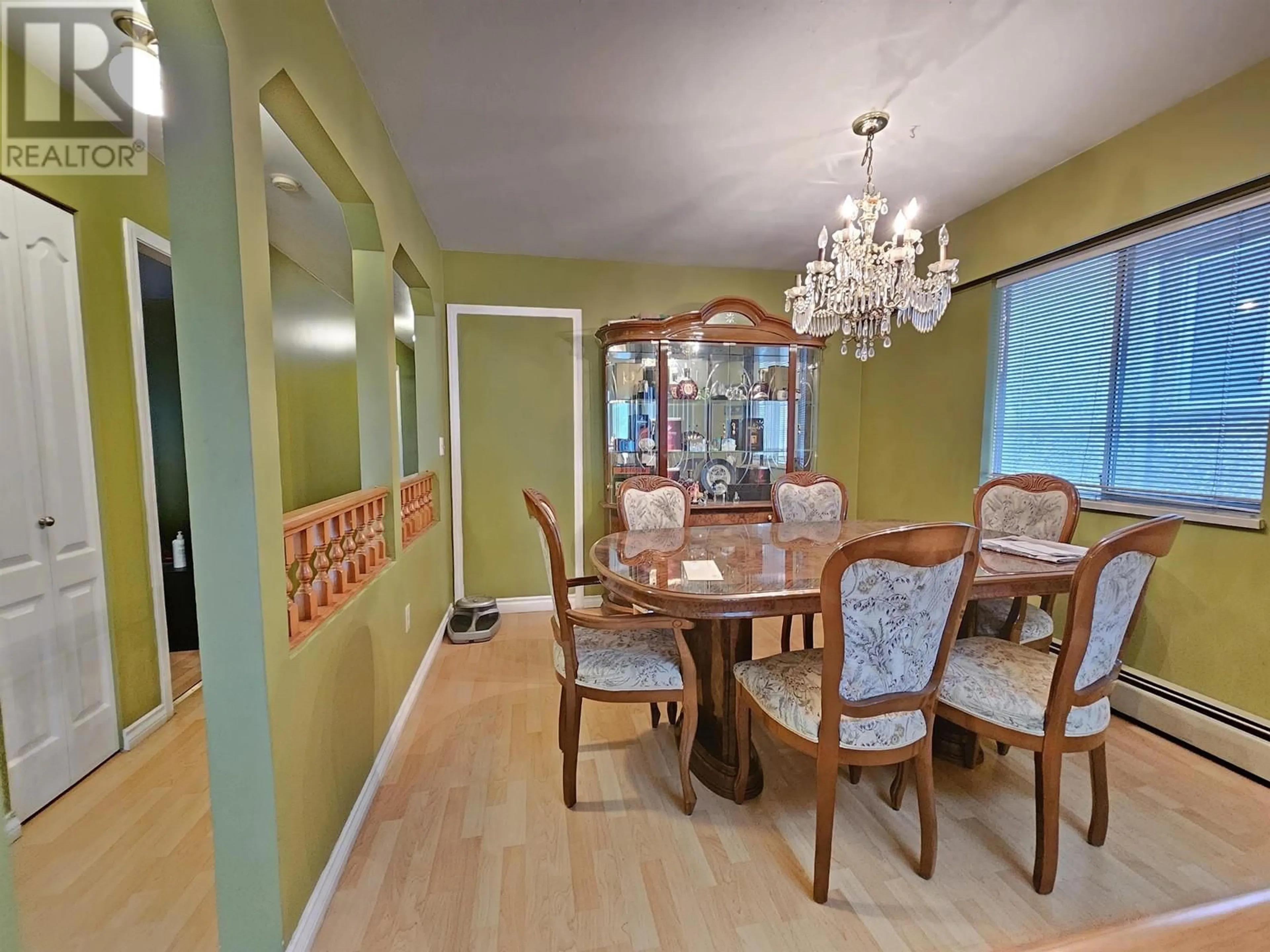 Dining room, wood floors, cottage for 638 E 28TH AVENUE, Vancouver British Columbia V5V2N5