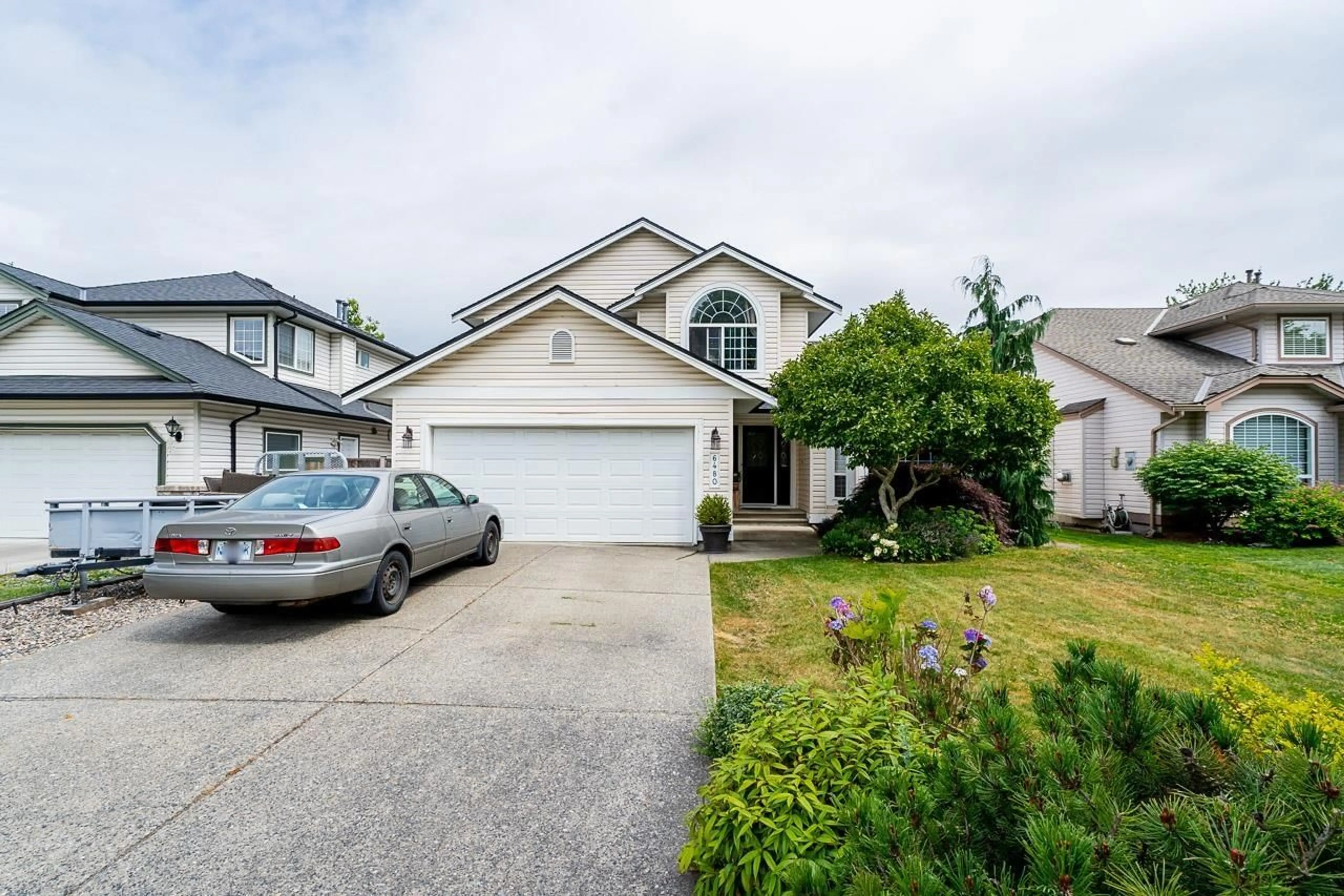 Frontside or backside of a home for 6480 188 STREET, Surrey British Columbia V3S8V1