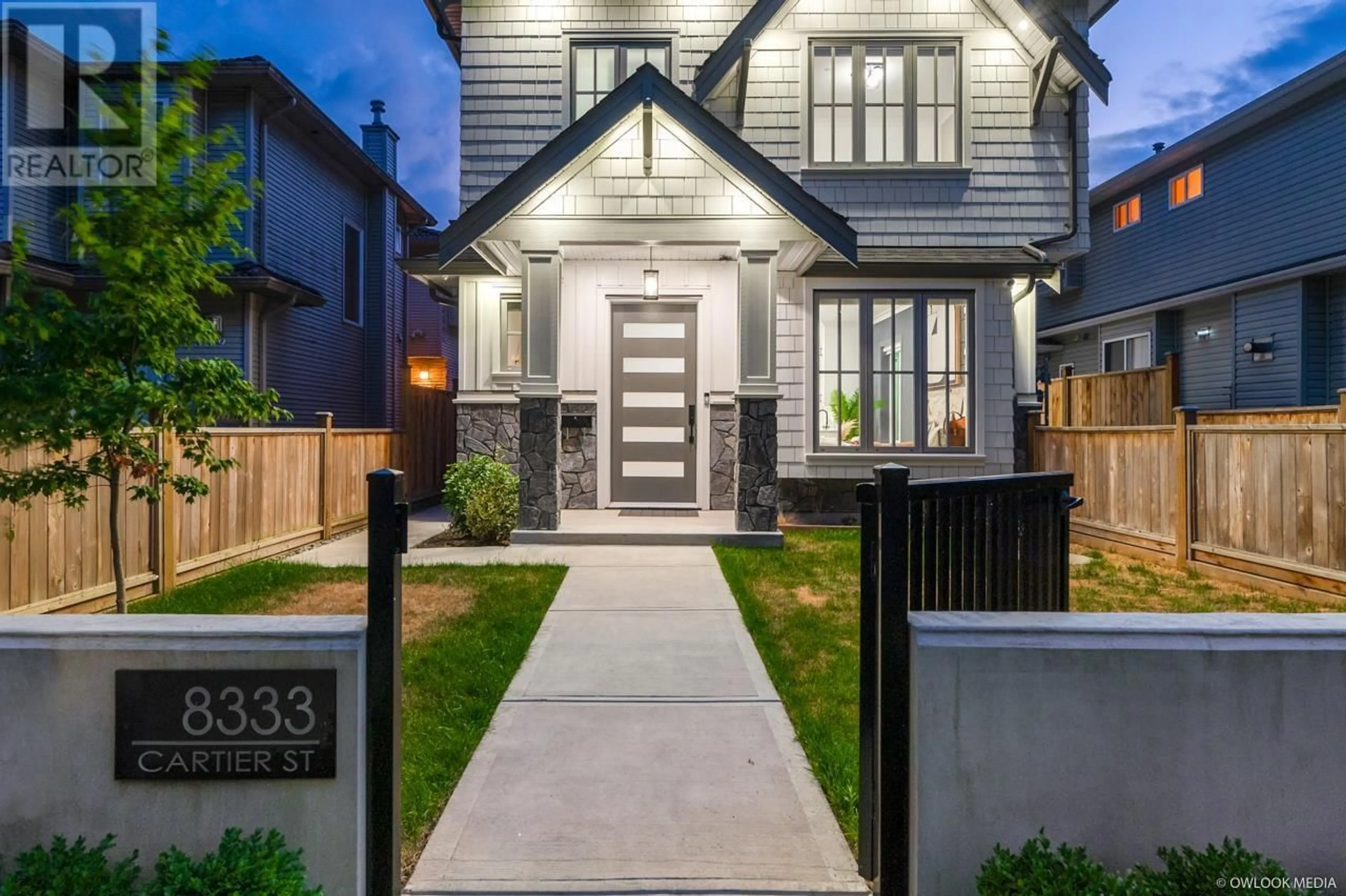 Frontside or backside of a home for 8333 CARTIER STREET, Vancouver British Columbia V6P4T7