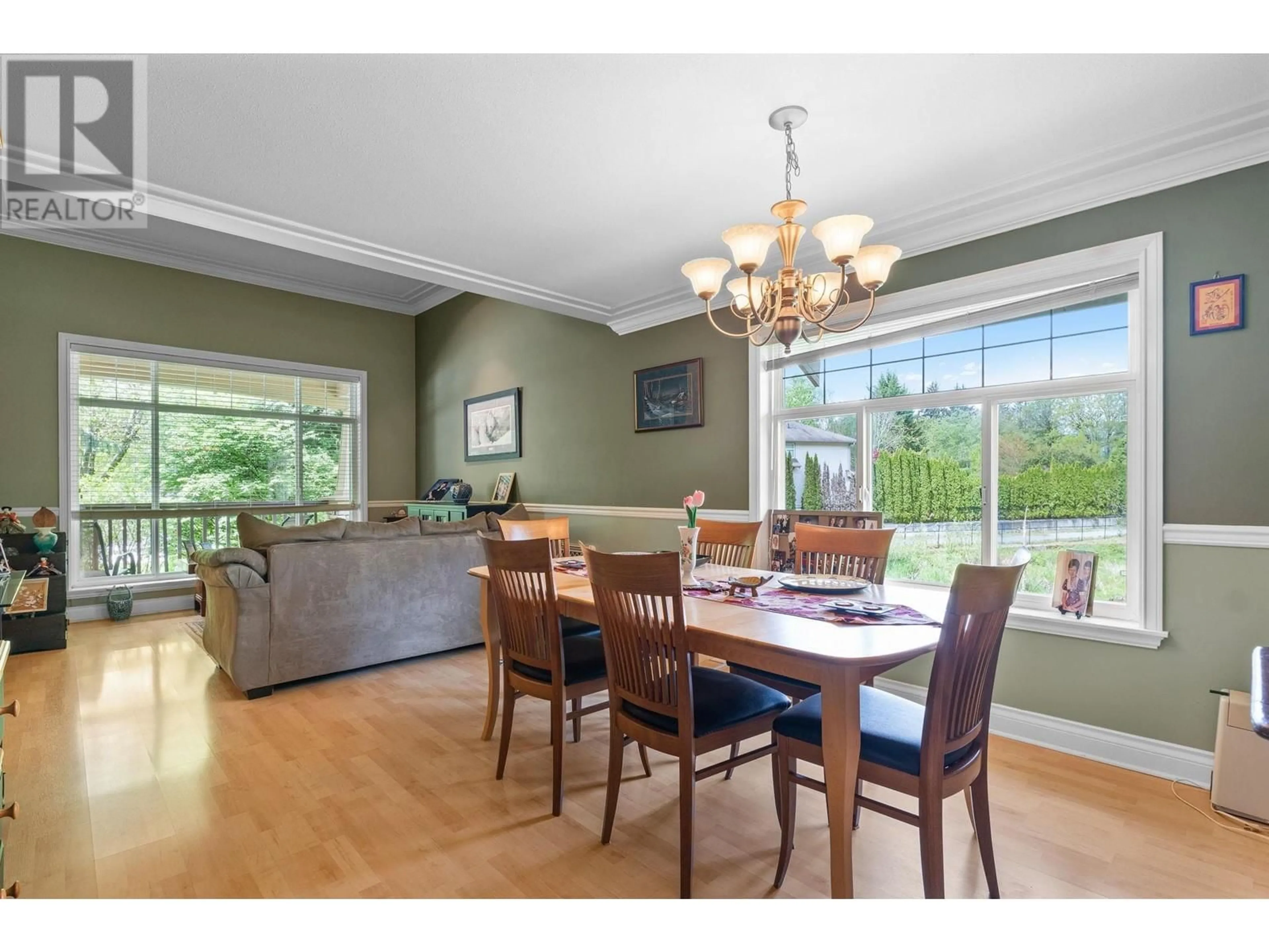 Dining room, wood floors, cottage for 24057 MCCLURE DRIVE, Maple Ridge British Columbia V2W1Z3