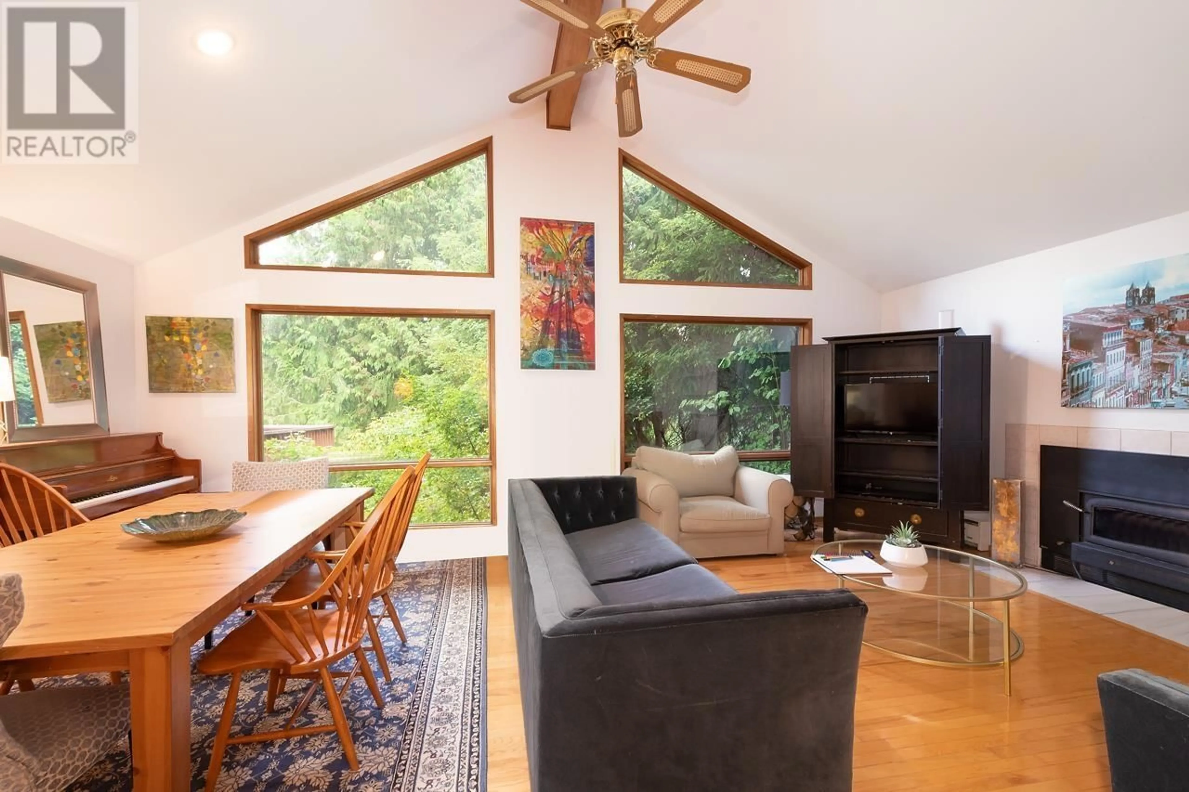 Living room, wood floors for 1581 WHITESAILS DRIVE, Bowen Island British Columbia V0N1G2