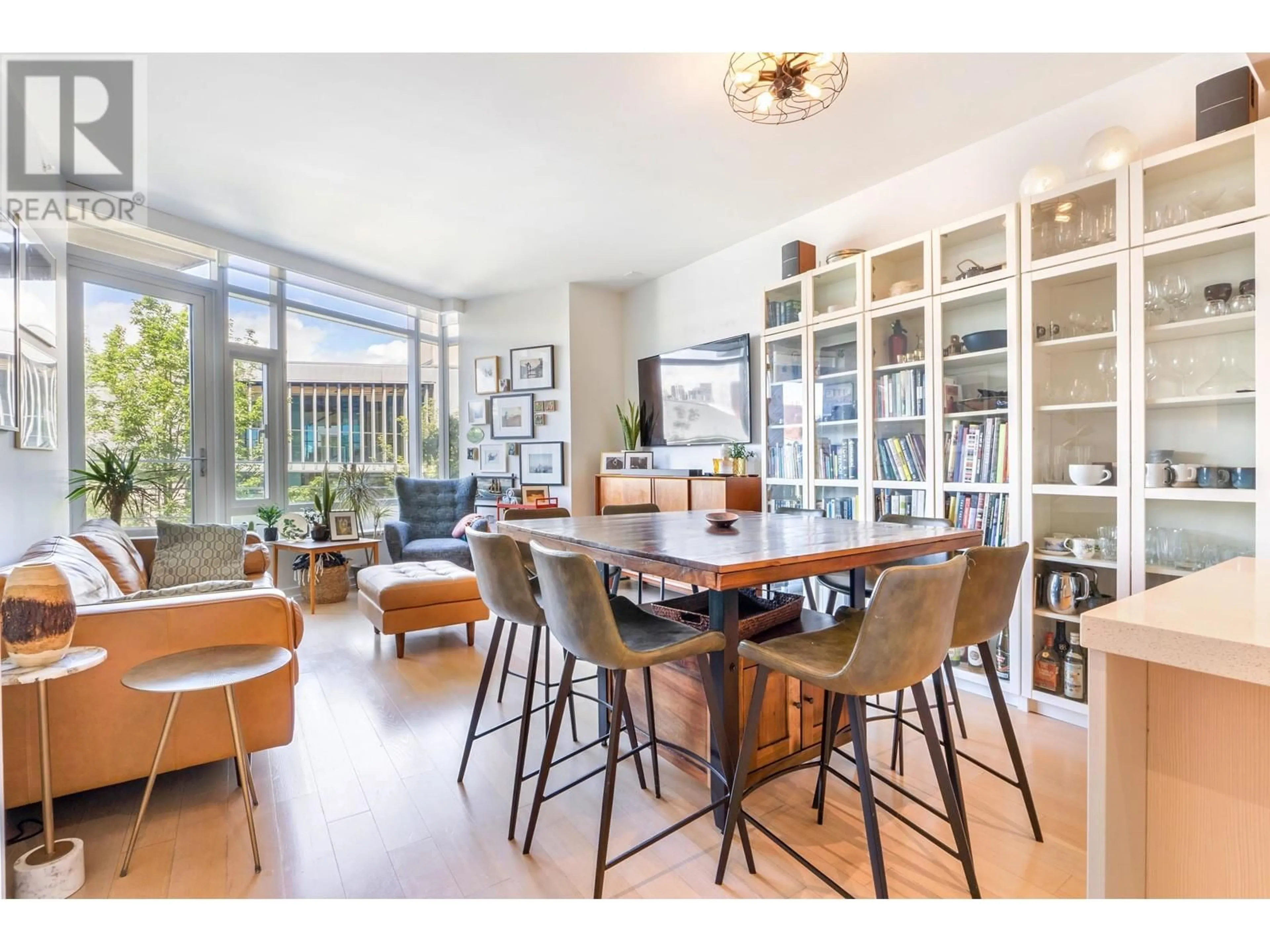 Dining room for 305 12 ATHLETES WAY, Vancouver British Columbia V5Y0B5