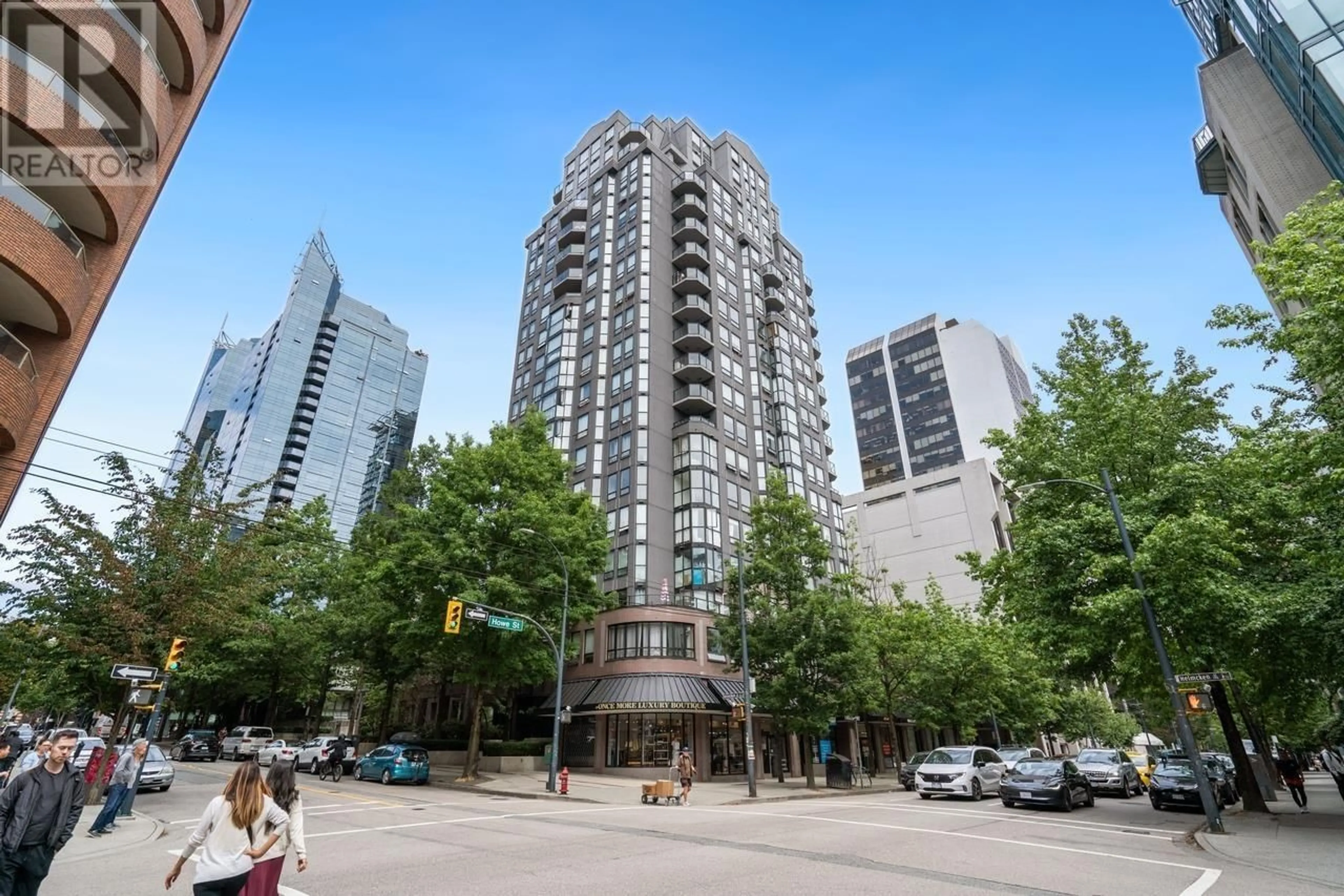 A pic from exterior of the house or condo for 308 811 HELMCKEN STREET, Vancouver British Columbia V6Z1B1