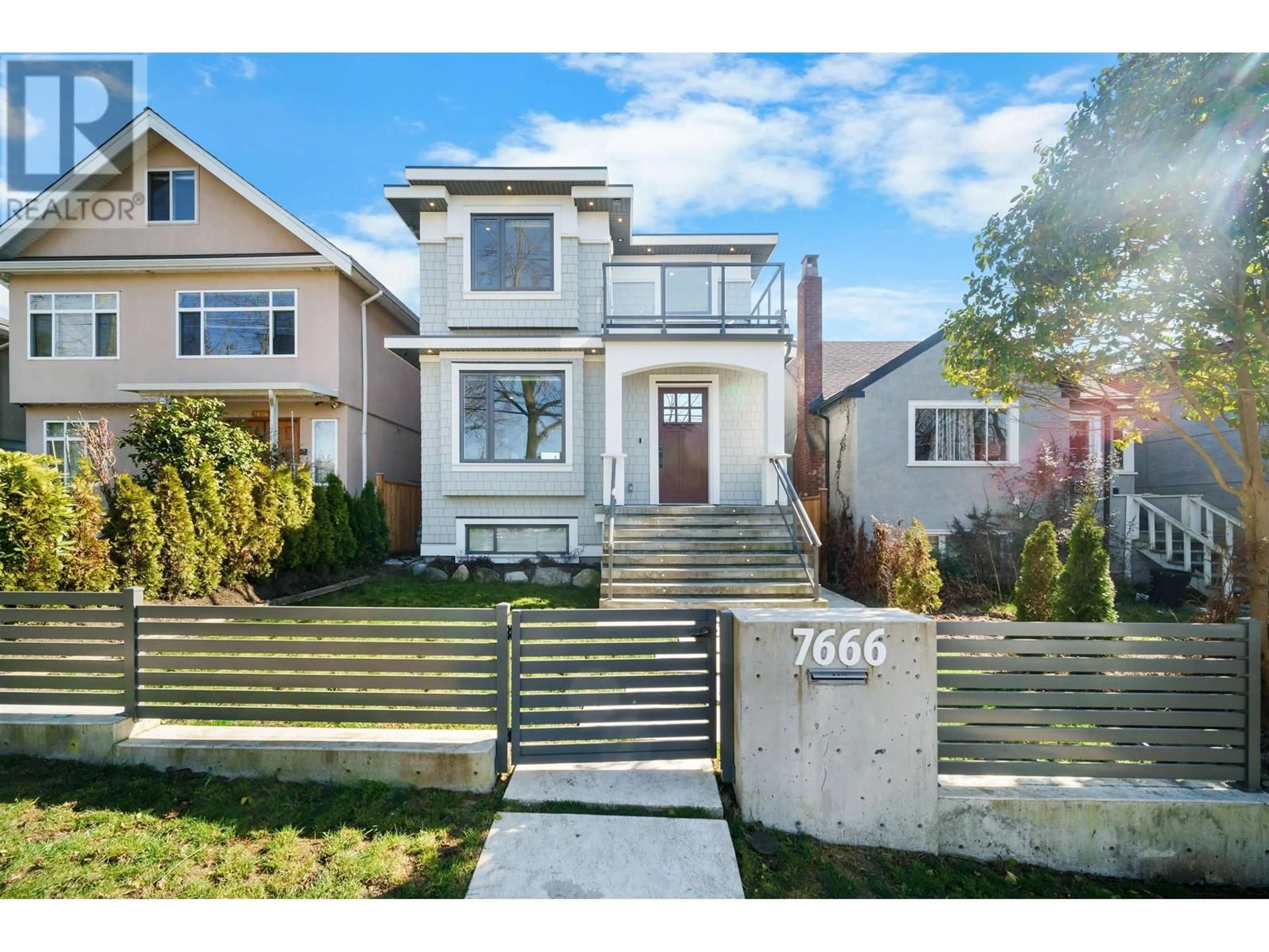 Frontside or backside of a home for 7666 ONTARIO STREET, Vancouver British Columbia V5X3C5